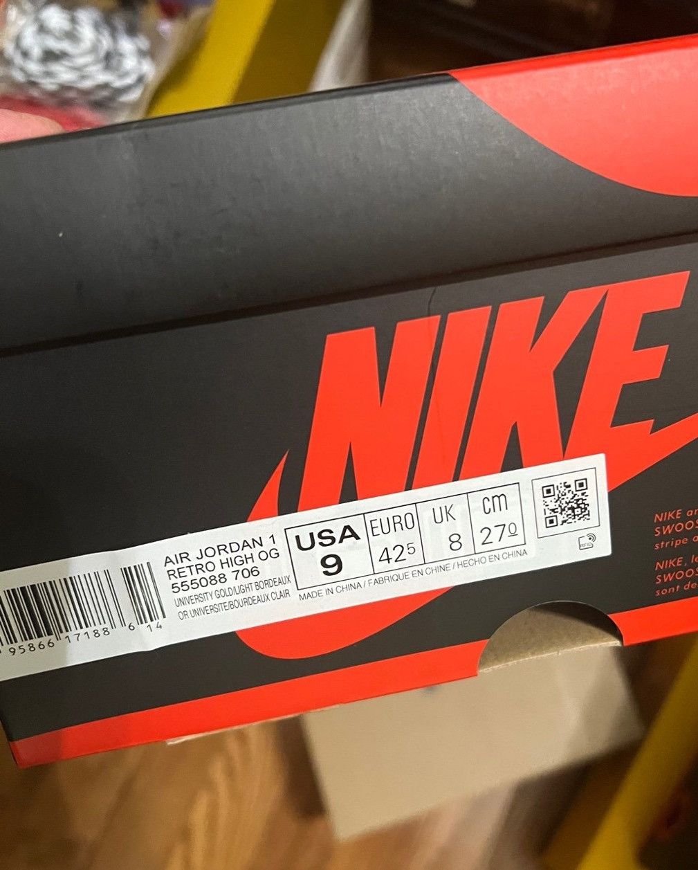 Jordan Brand Jordan 1 brotherhood university gold size 9 Size US 9 / EU 42 - 2 Thumbnail