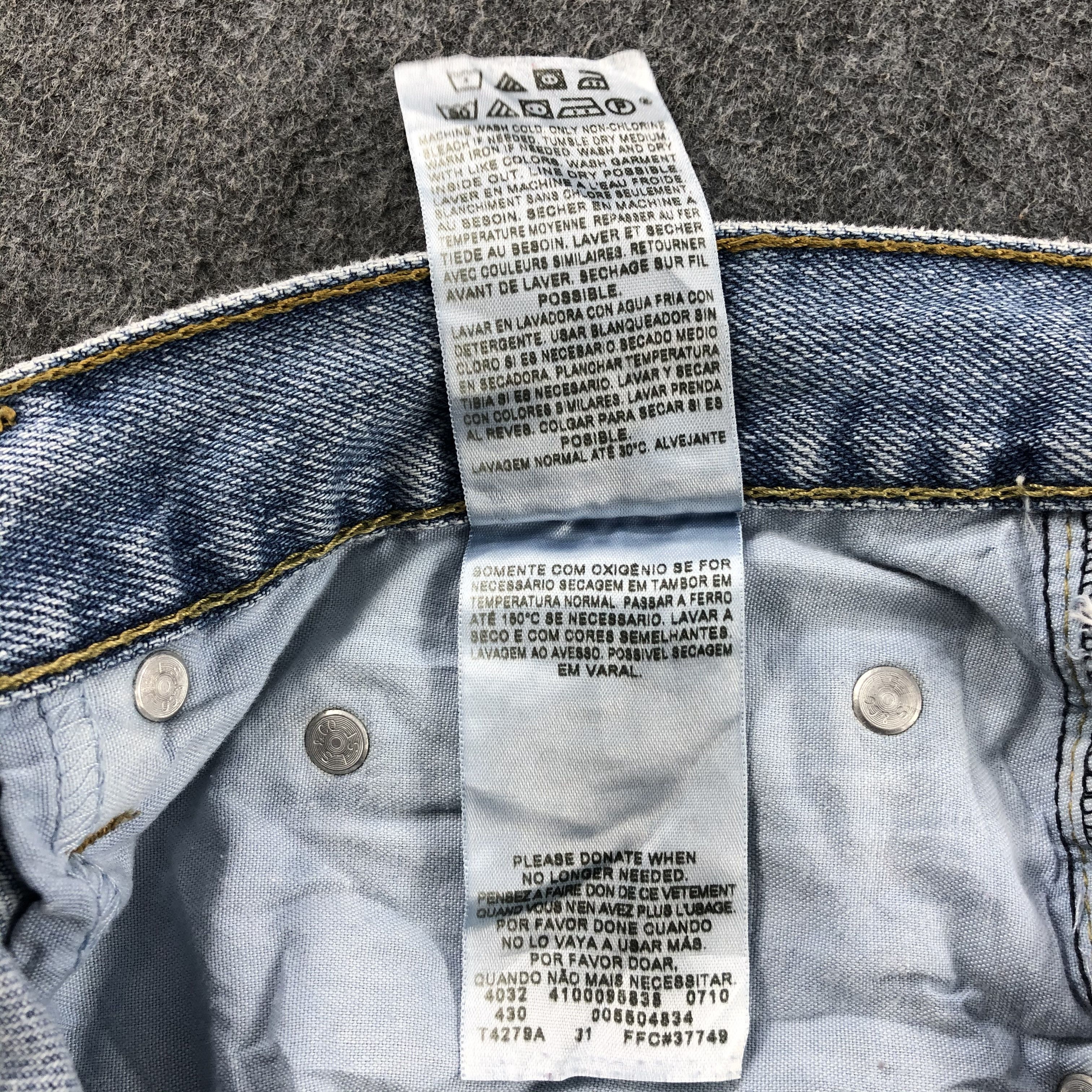 Levi's × Vintage Vintage Light Wash Levis 550 Jeans-JM1812 Size US 38 / EU 54 - 11 Thumbnail