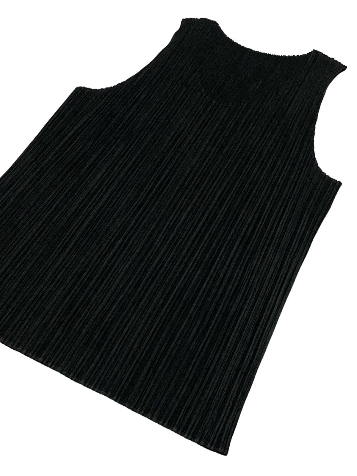 Issey Miyake × Pleats Please Issey Miyake Pleats Please Issey Miyake Sleeveless Pleated Size M / US 6-8 / IT 42-44 - 16 Thumbnail
