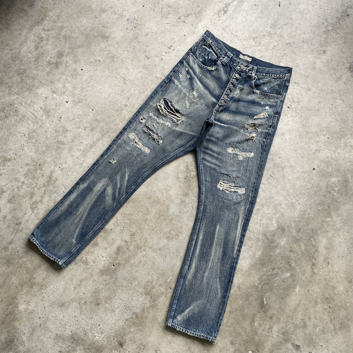 Japanese Brand Rare Vintage Bonds & Peace Distressed Faded Jeans Pants W31 Size US 31 - 2 Thumbnail