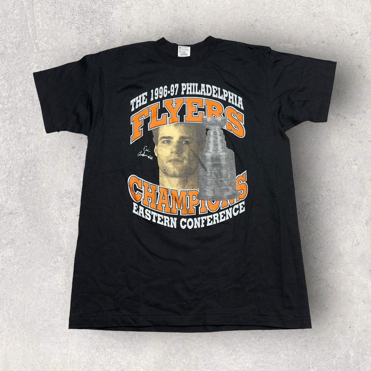 Anvil × NHL × Vintage Vintage Philadelphia Flyers Eric Lindros tee Size US L / EU 52-54 / 3 - 1 Thumbnail