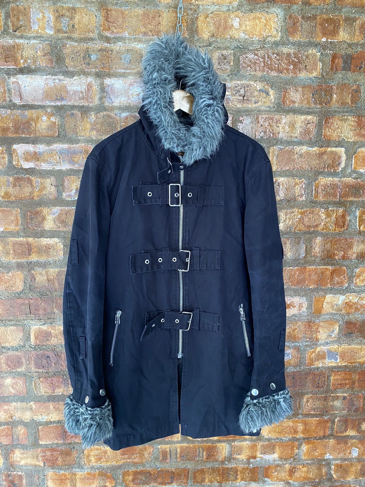 Japanese Brand 1990s Secret Agents Japan Cross Bondage fur Jacket YKK Size US L / EU 52-54 / 3 - 2 Thumbnail