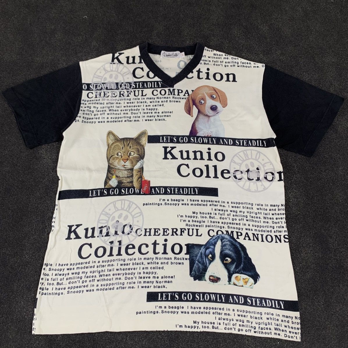 Japanese Brand Vintage Kunio Collection All-Over Print V-Neck T-Shirt Size US M / EU 48-50 / 2 - 1 Thumbnail