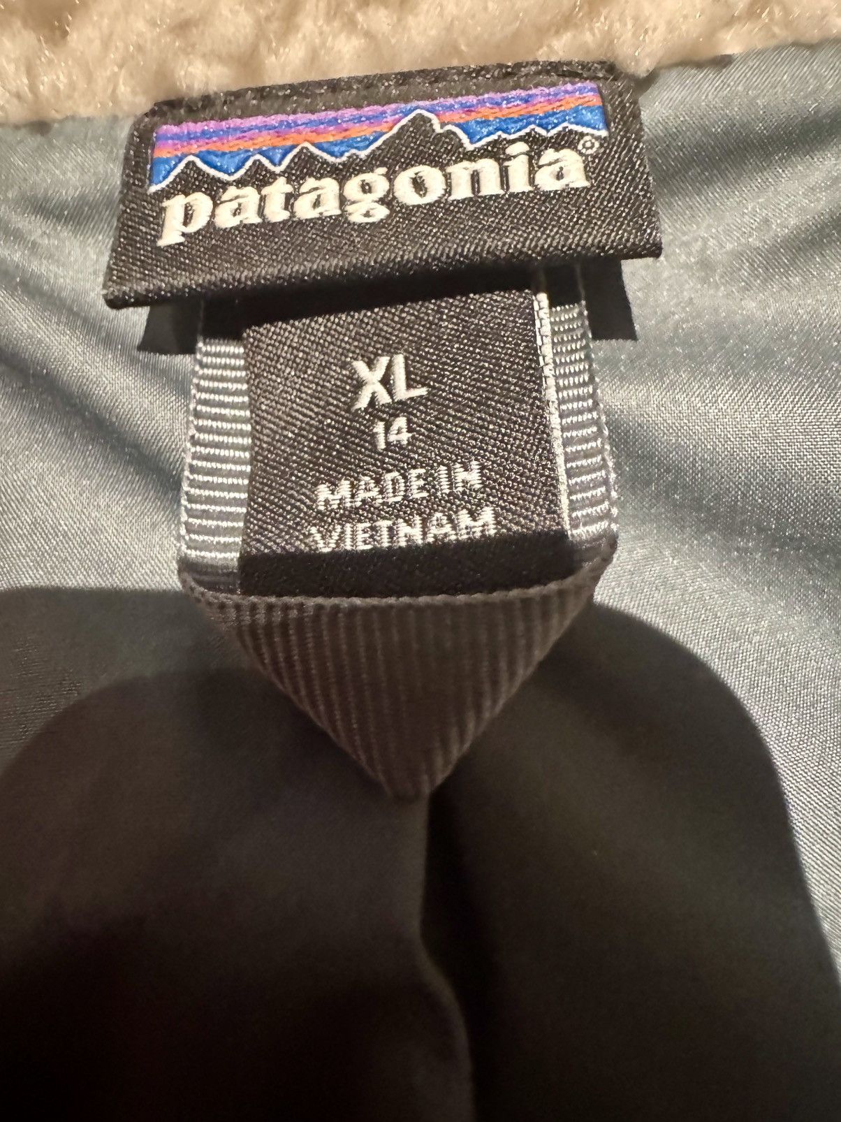 Patagonia Patagonia Tan Fleece Vest (Kids XL) Size US XXS / EU 40 - 4 Thumbnail