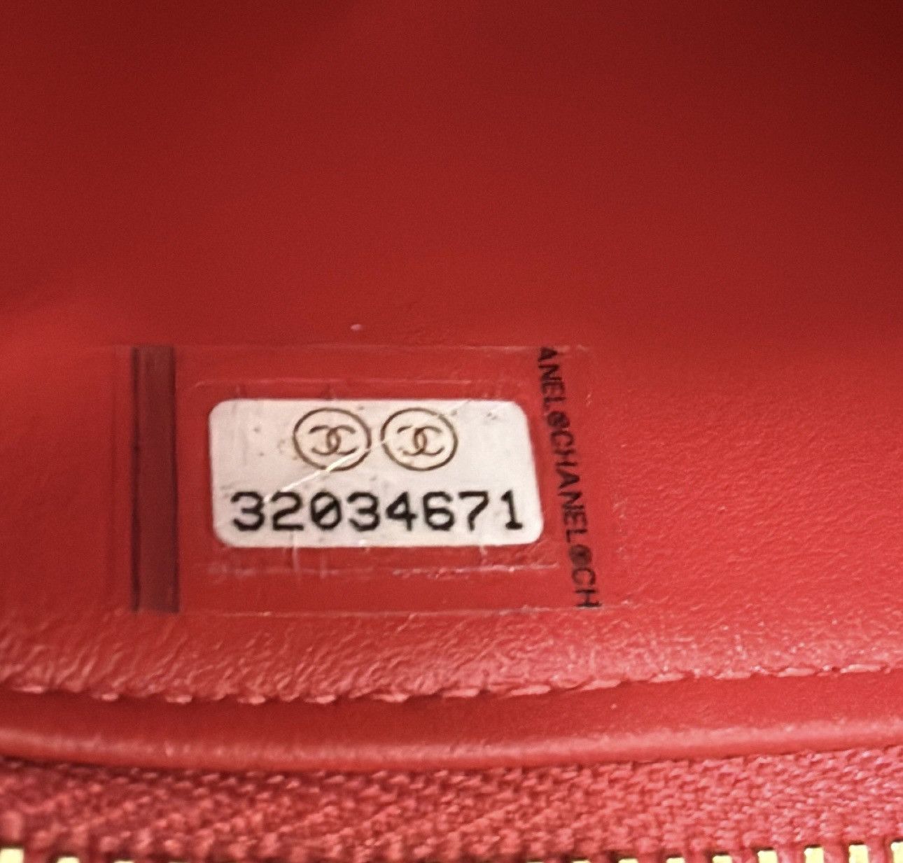 Chanel CHANEL Caviar Quilted Mini Vanity Case With Chain Red Size ONE SIZE - 9 Thumbnail