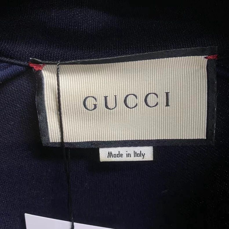 Gucci Gucci The latest black side knitted pattern logo school uni Size US L / EU 52-54 / 3 - 3 Thumbnail