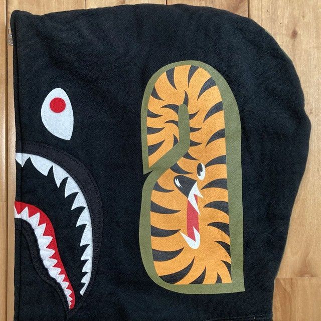 Bape BAPE 1st camo black shark full zip hoodie a bathing ape NIGO Size US L / EU 52-54 / 3 - 7 Thumbnail