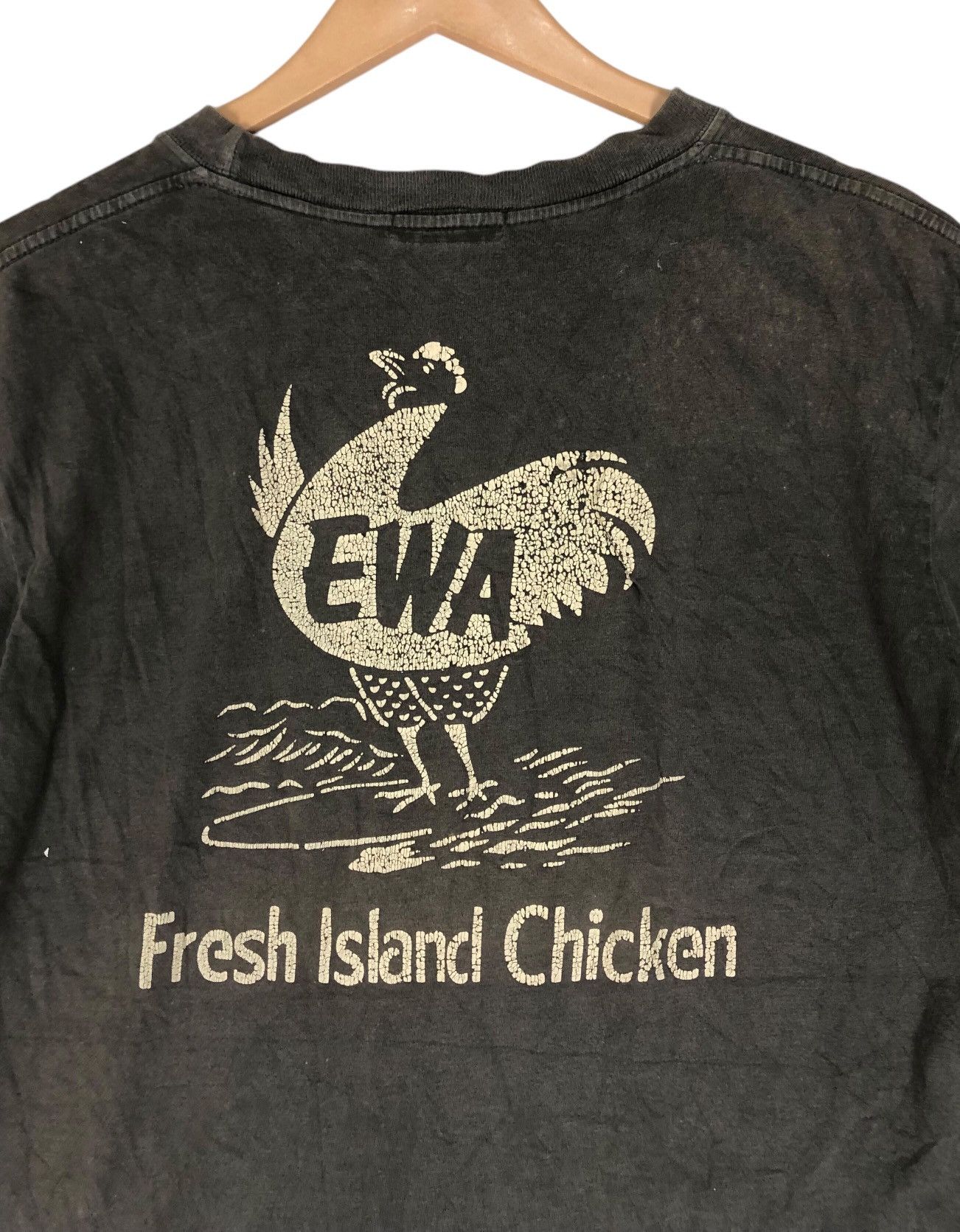 Sun Surf × Toyo Enterprises Sun Faded Sun Surf EWA Fresh Island Chicken T shirt Size US M / EU 48-50 / 2 - 6 Thumbnail