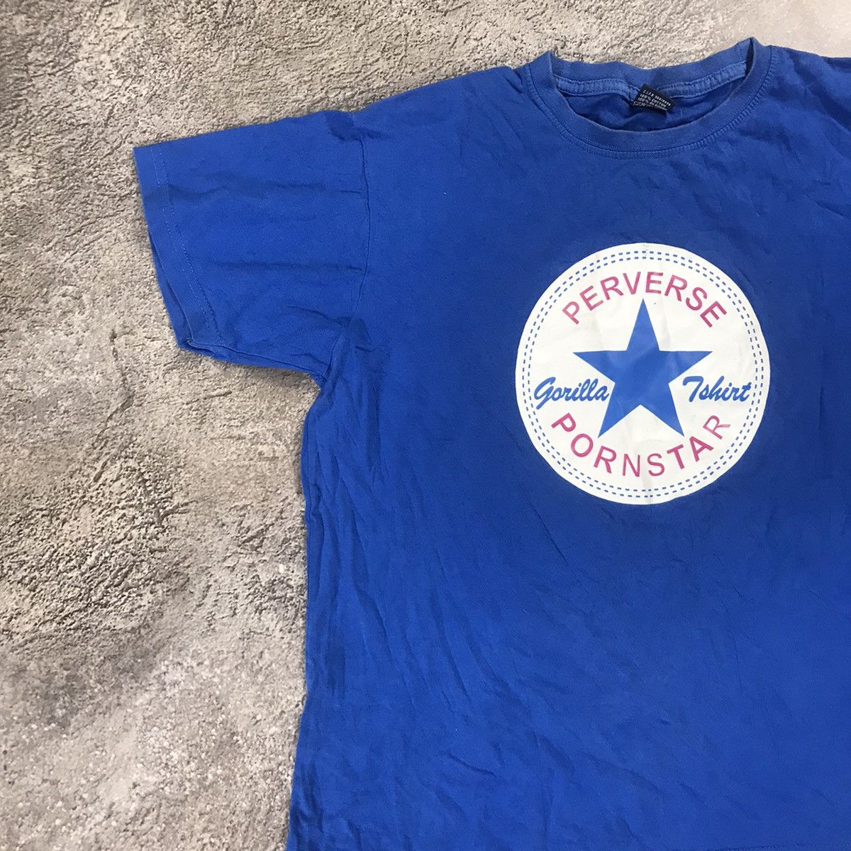 Vintage Vintage Y2K Converse Star Logo Graphic Tee Streetwear Boxy M Size US M / EU 48-50 / 2 - 3 Thumbnail