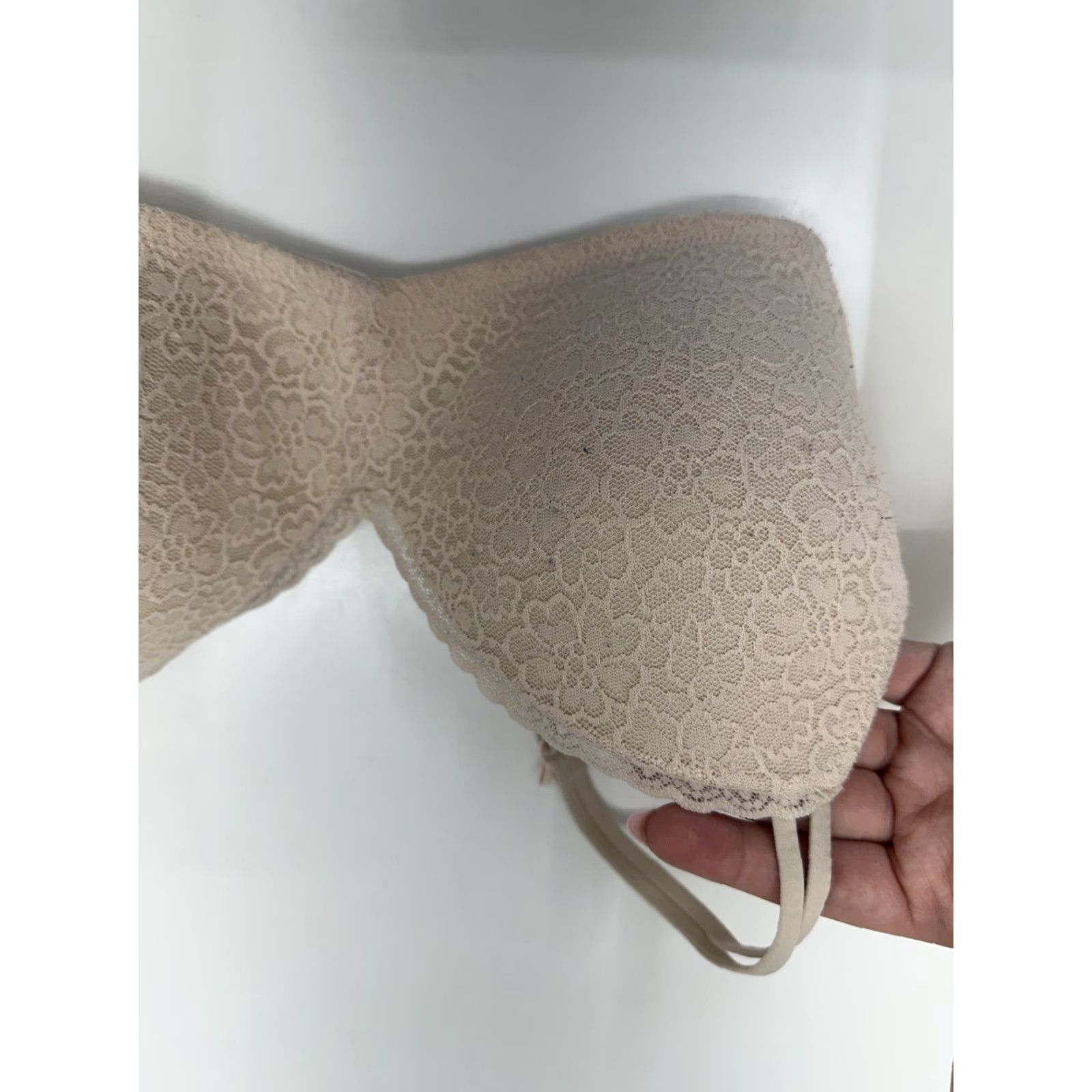Vintage Aerie Womens Bra 34D Tan Floral Lacy Padded Wireless T-Shirt Bra Womens Size ONE SIZE - 2 Thumbnail