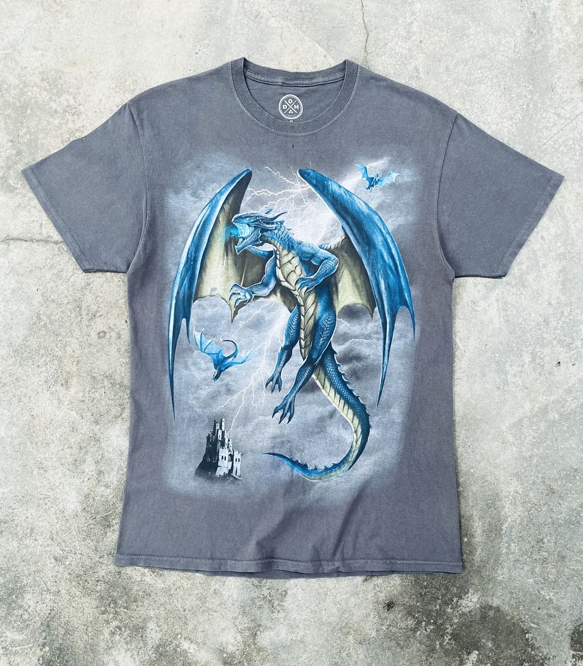 Japanese Brand Vintage Y2k Lightning Dragon Tees Size US M / EU 48-50 / 2 - 1 Thumbnail