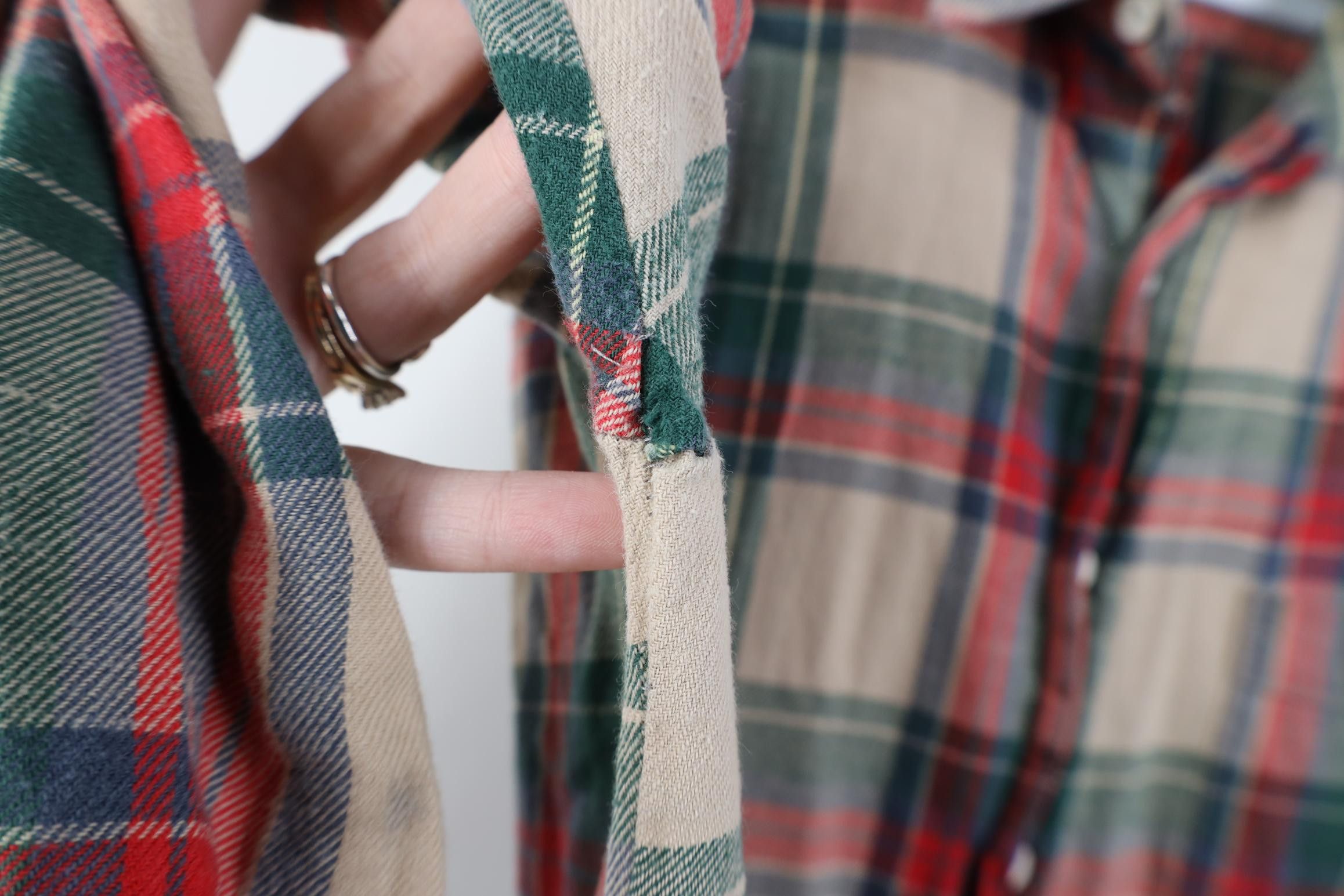 Vintage Vintage 70s Macys Flannel Collared Button Shirt Plaid Size US M / EU 48-50 / 2 - 7 Thumbnail