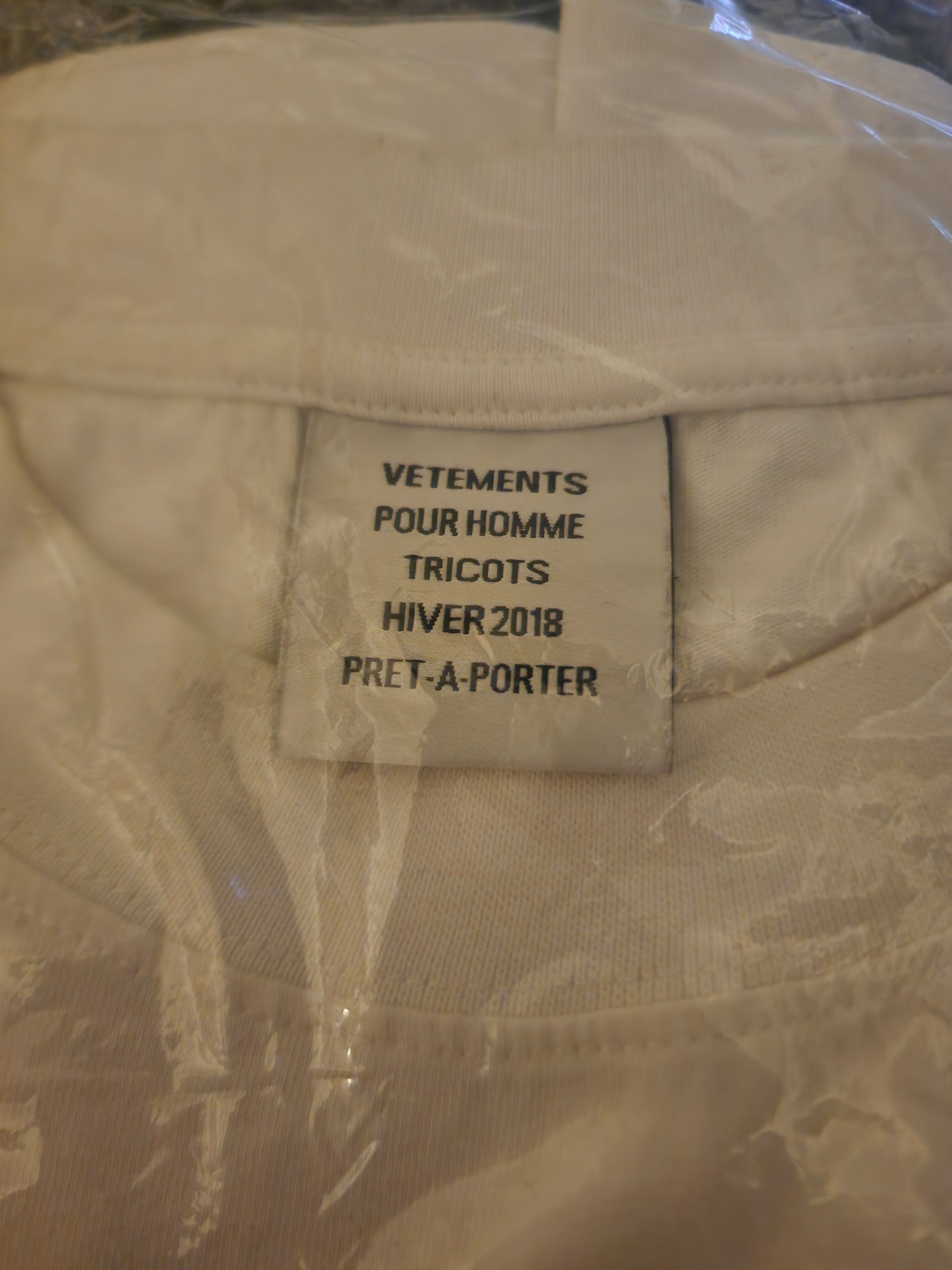 Vetements Vetements Asymmetrical Pizza Menu Tee Size US XL / EU 56 / 4 - 7 Thumbnail