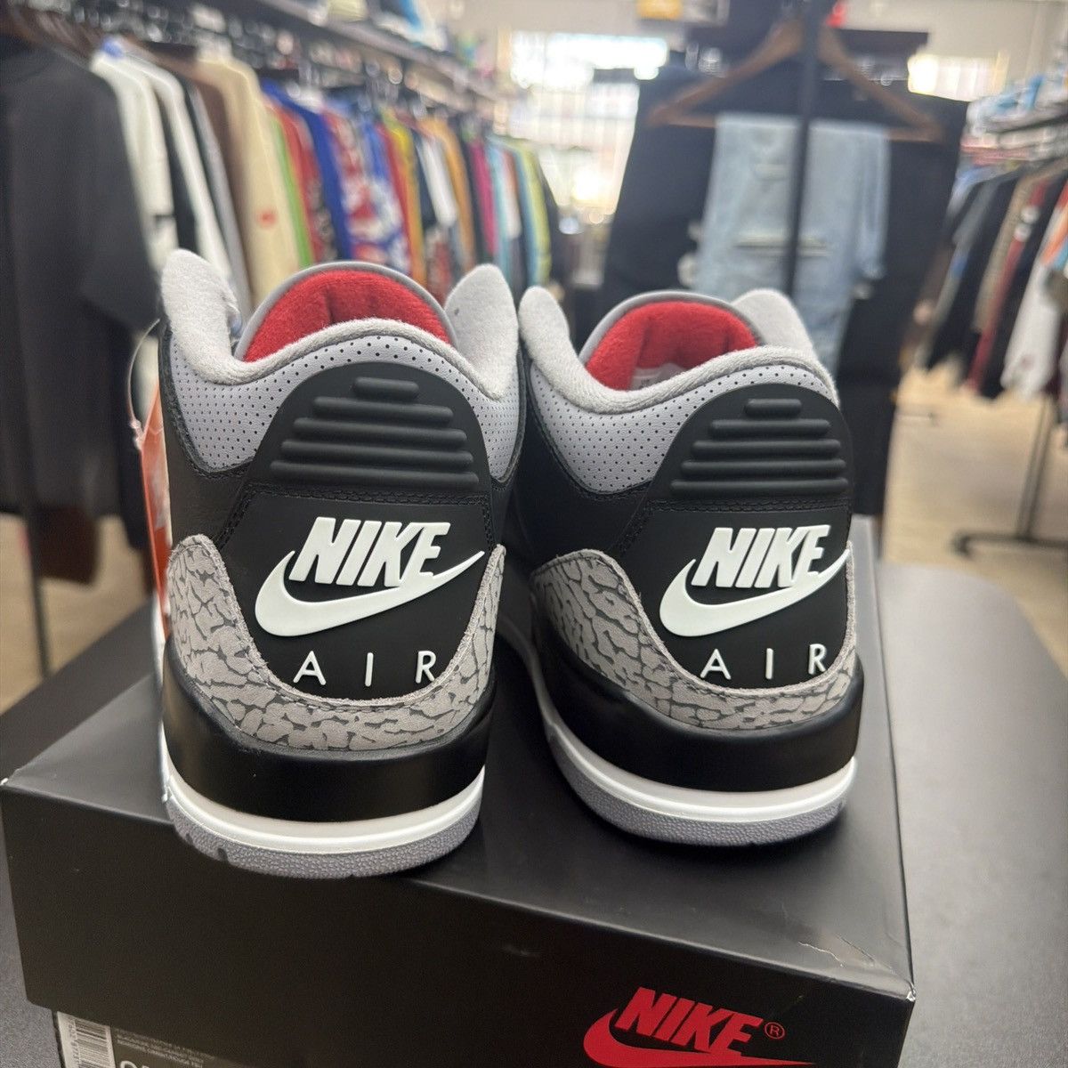 Jordan Brand Air Jordan 3 Retro OG 2024 Black Cement DN3707-010 Size 9.5 Size US 9.5 / EU 42-43 - 8 Thumbnail