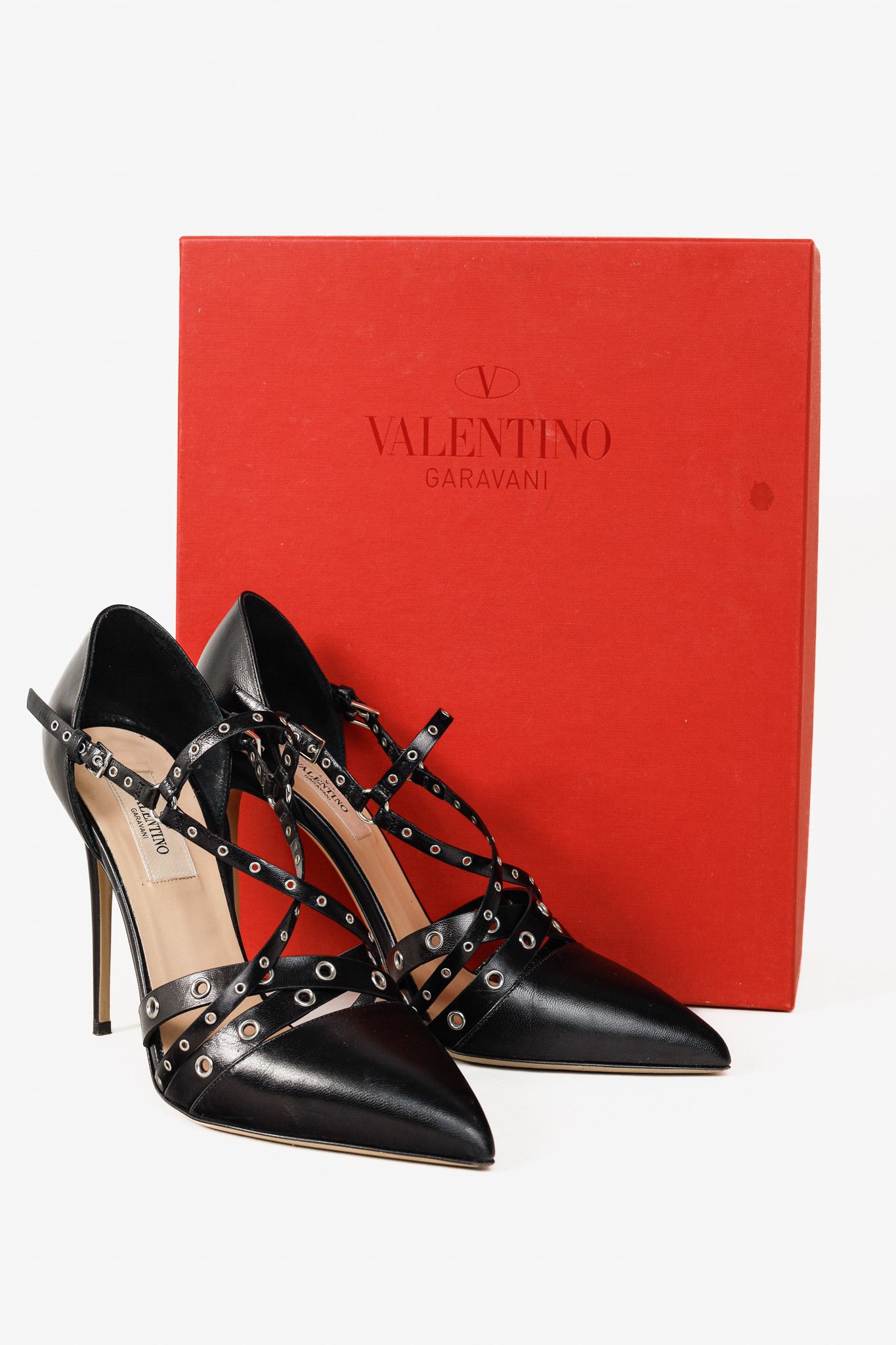 Valentino Valentino Garavani Love Latch Eyelet-Embellished Heels Size US 8.5 / IT 38.5 - 11 Thumbnail