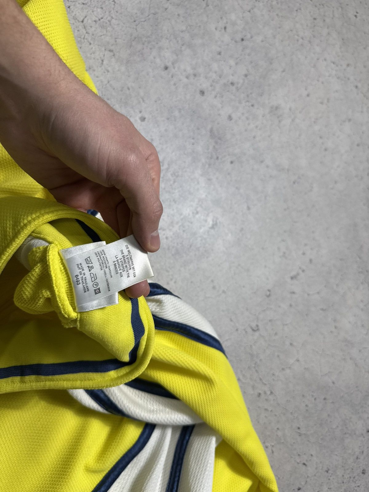 Adidas Adidas Basketball Vintage 90’s Full Zip Jacket Big Logo Size US L / EU 52-54 / 3 - 9 Thumbnail