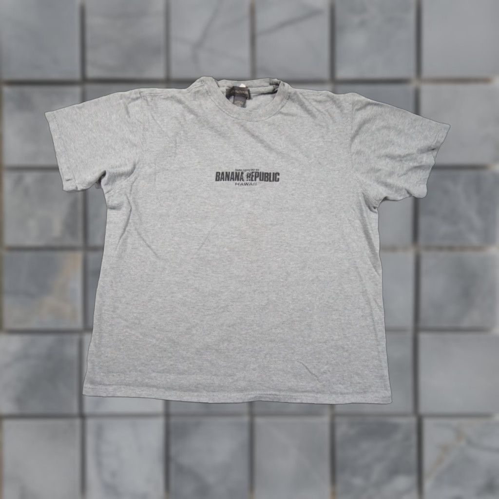 Banana Republic Vintage Banana Republic Men's Cotton Short Sleeve Crewneck T-Shirt Gray Hawaii 90s Logo Size US M / EU 48-50 / 2 - 1 Thumbnail