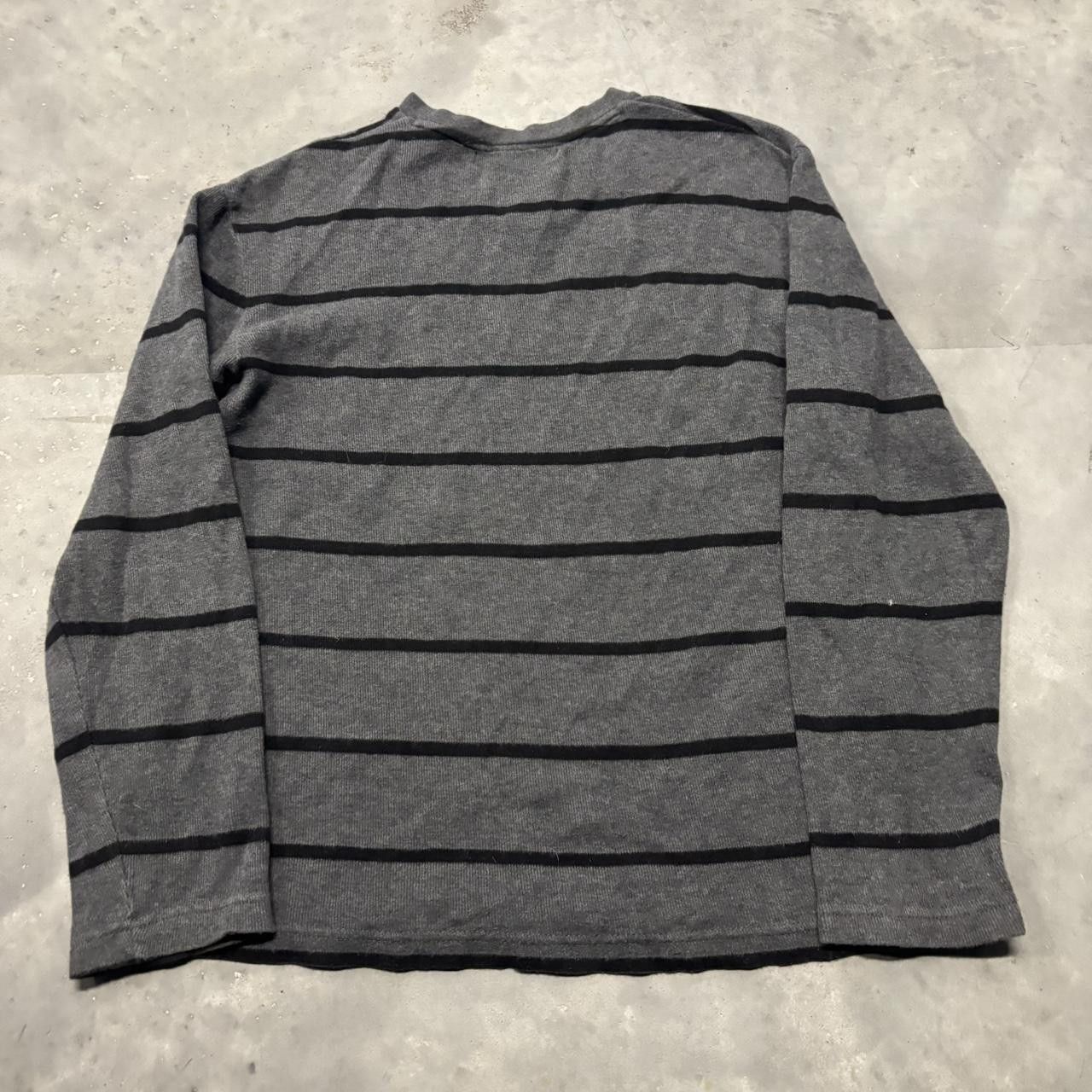 Japanese Brand × Vintage Crazy Vintage Y2K/2000s Grunge Cyber Goth Grey Striped Skater Style Sweater! Size US M / EU 48-50 / 2 - 5 Thumbnail