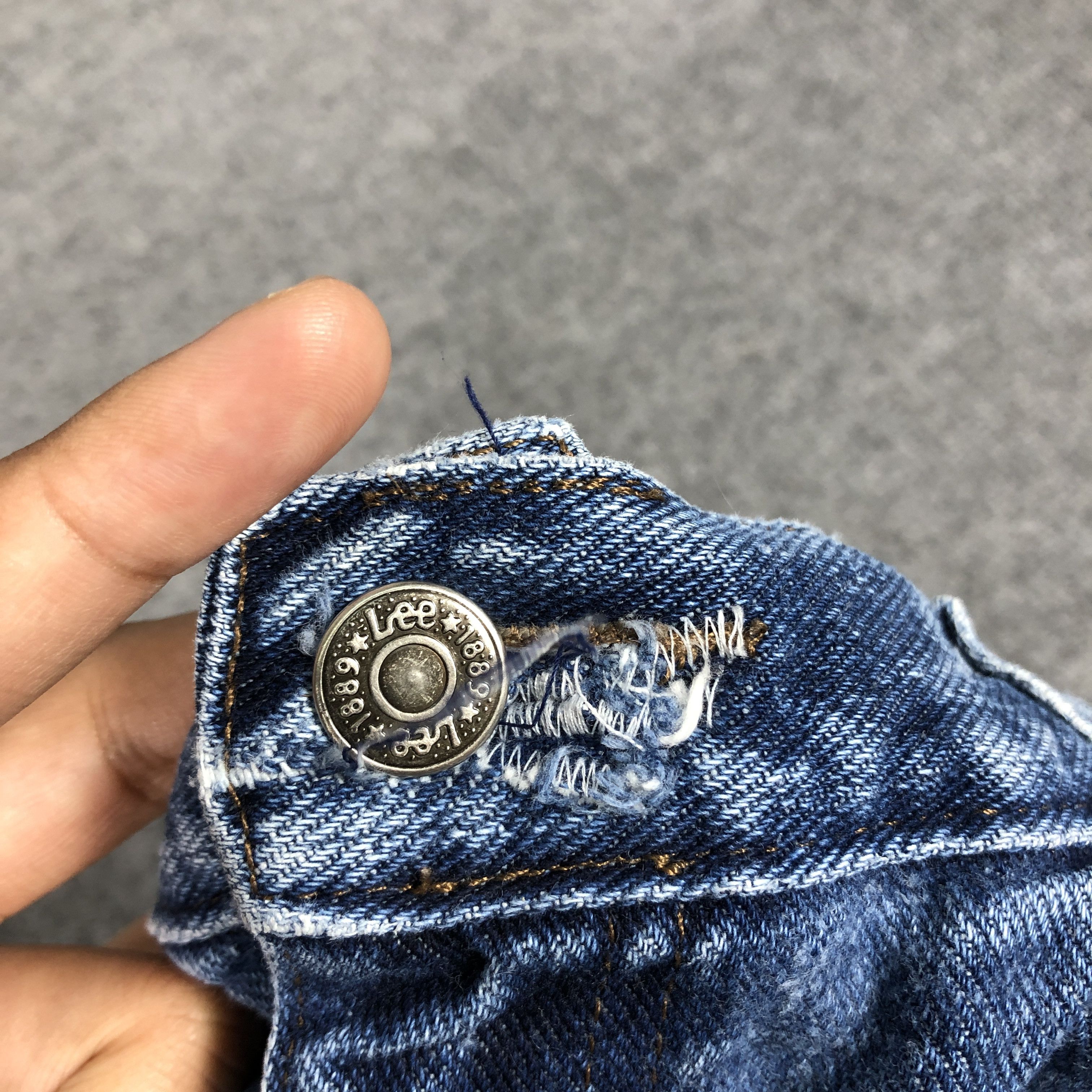 Lee × Vintage Womens Vintage Lee Jeans L1118W Size 31" - 10 Thumbnail