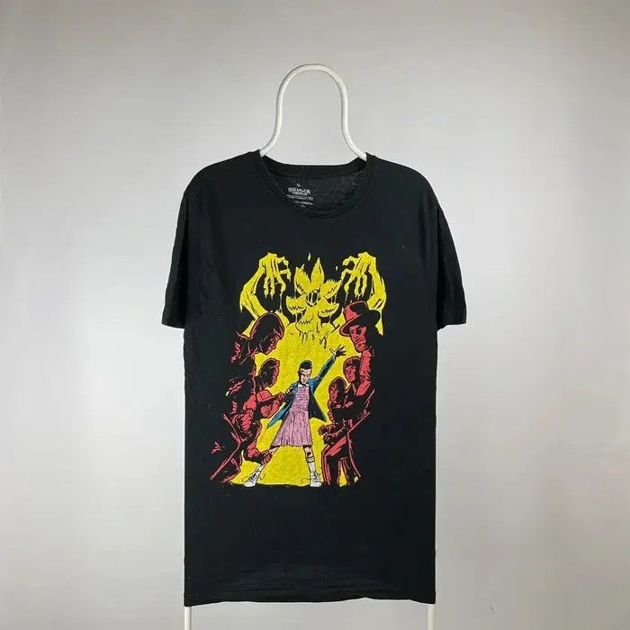 Band Tees Strange things T-shirt movie band tee size XLarge Size US XL / EU 56 / 4 - 1 Thumbnail
