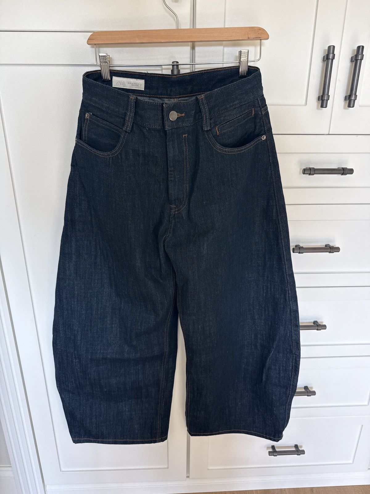 Zara Zara barrel denim jeans Size US 30 / EU 46 - 1 Thumbnail