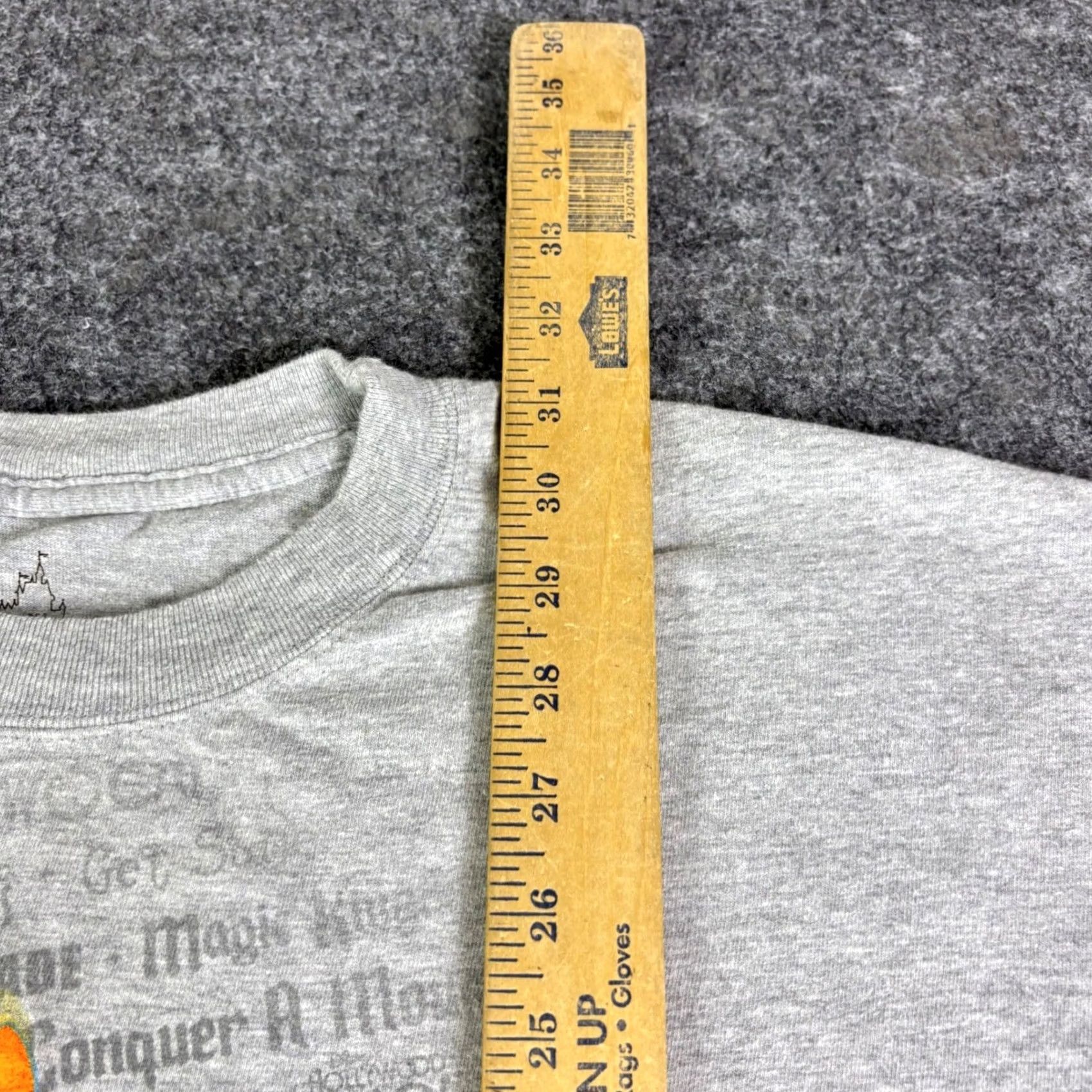 Disney VINTAGE Disney Parks Mickey Mouse Friends Gray T-Shirt Hanes 2XL Men Gray Logo Graphic Print All Seasons Crew Neck Short Sleeve Disney Parks 2XL Mens Size US XXL / EU 58 / 5 - 4 Thumbnail