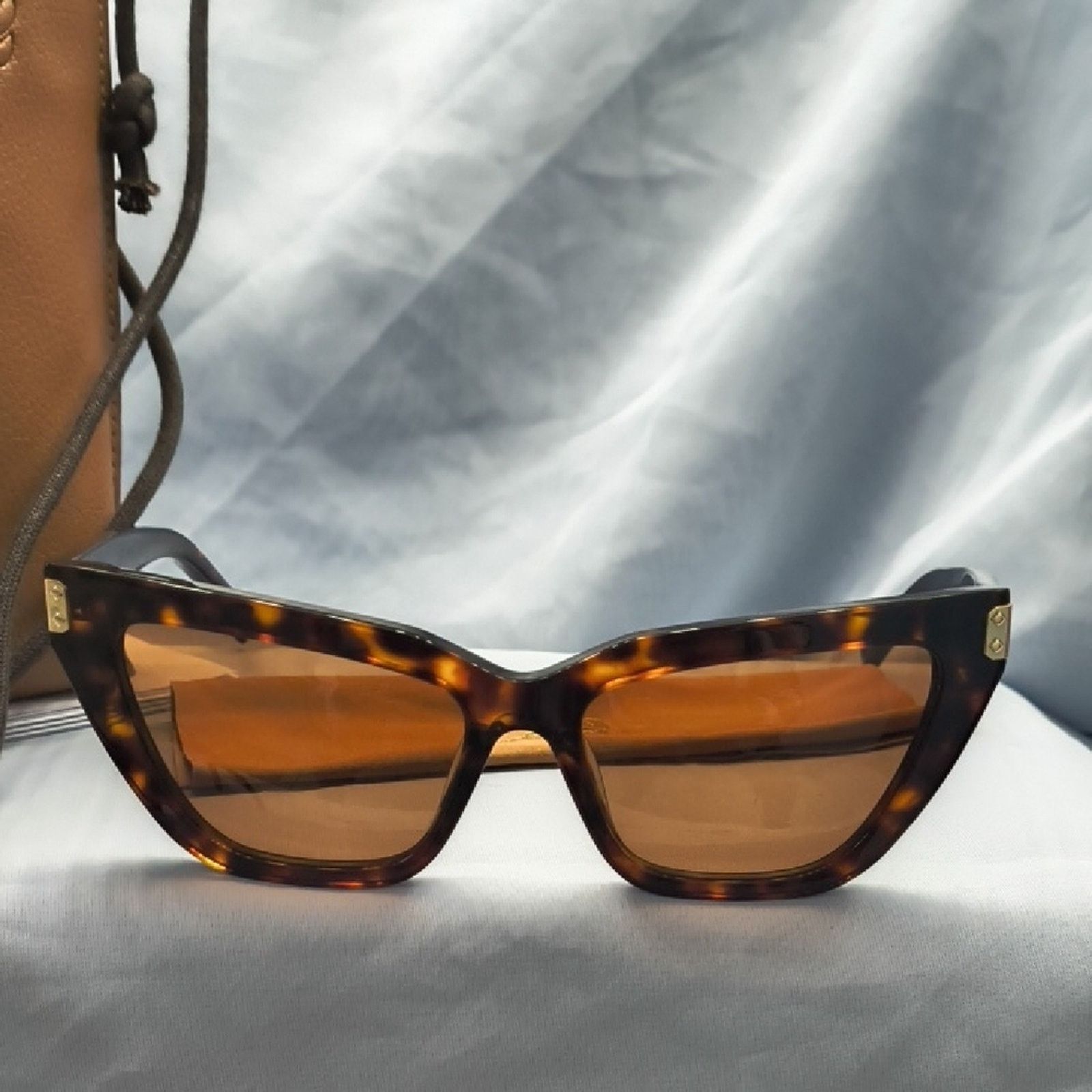 MCM New MCM Brown Tortoise Sunglasses Size ONE SIZE - 6 Thumbnail