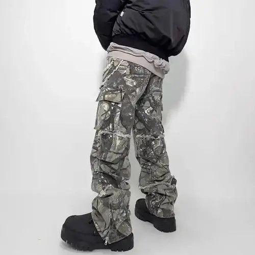 Embroidered Patch Denim Ripped Jeans