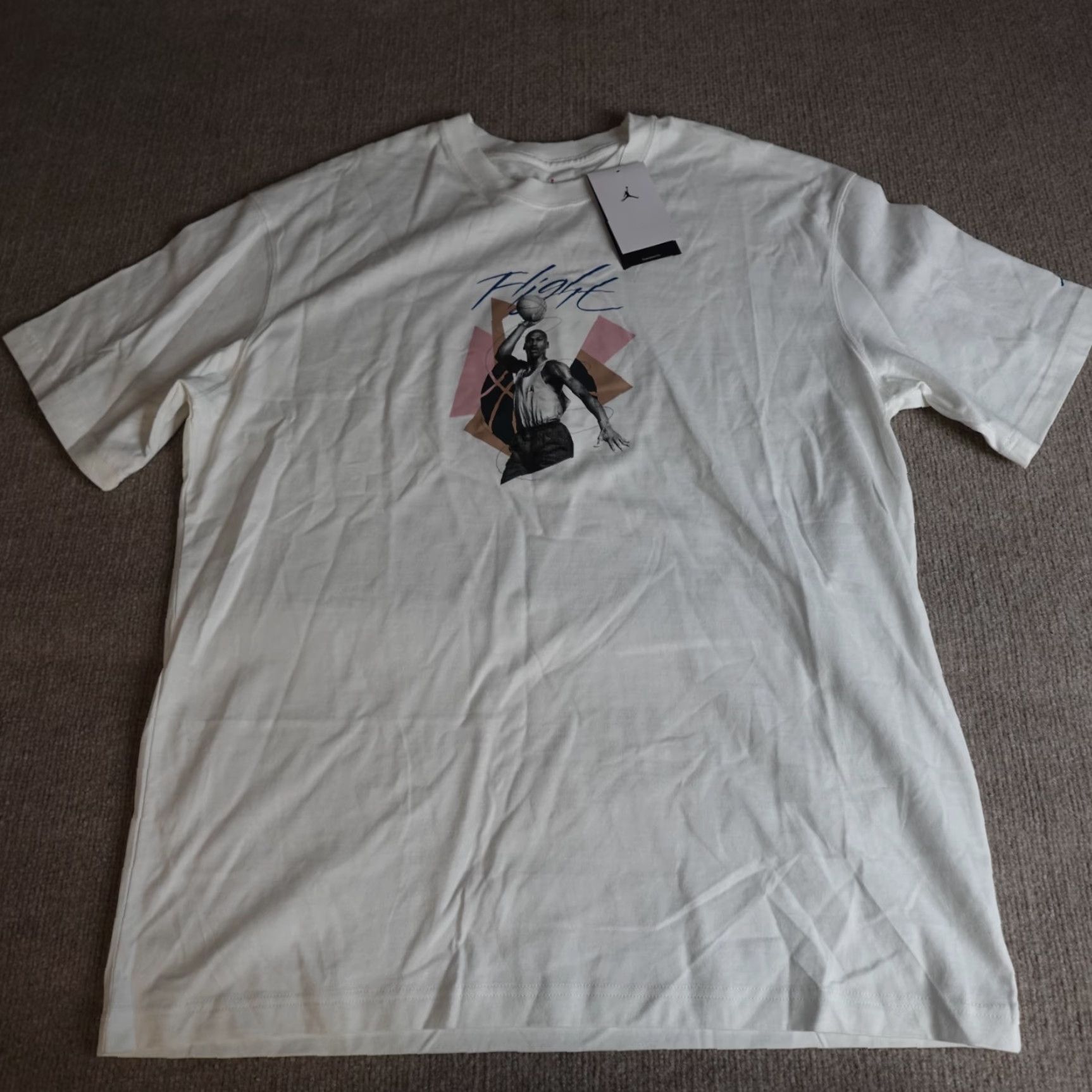 Nike Nike Womens Shirt M White Oversized T-shirt FN5708 NEW Size M / US 6-8 / IT 42-44 - 2 Thumbnail