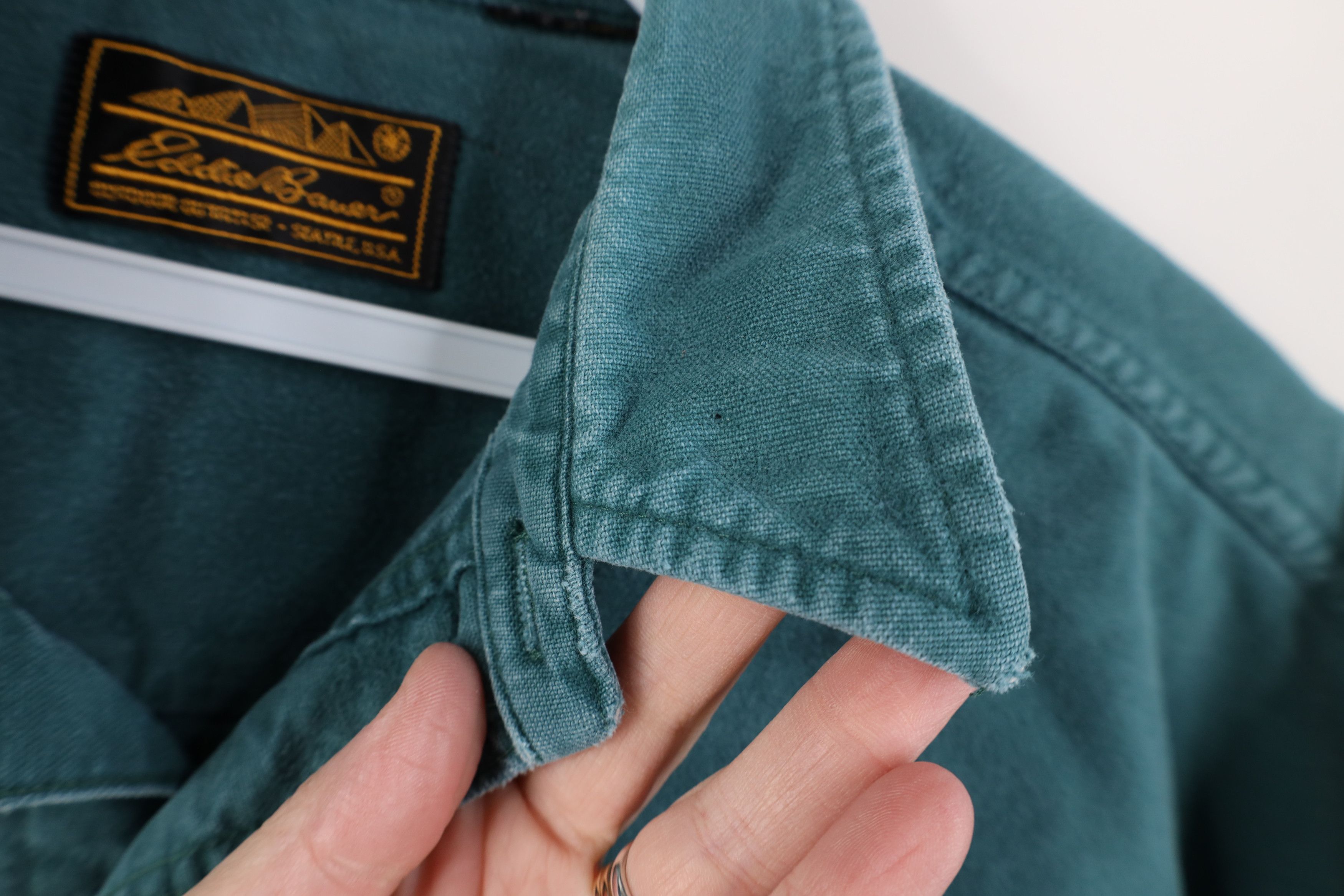 Eddie Bauer Vintage 90s Eddie Bauer Chamois Cloth Button Shirt Green USA Size US L / EU 52-54 / 3 - 4 Thumbnail