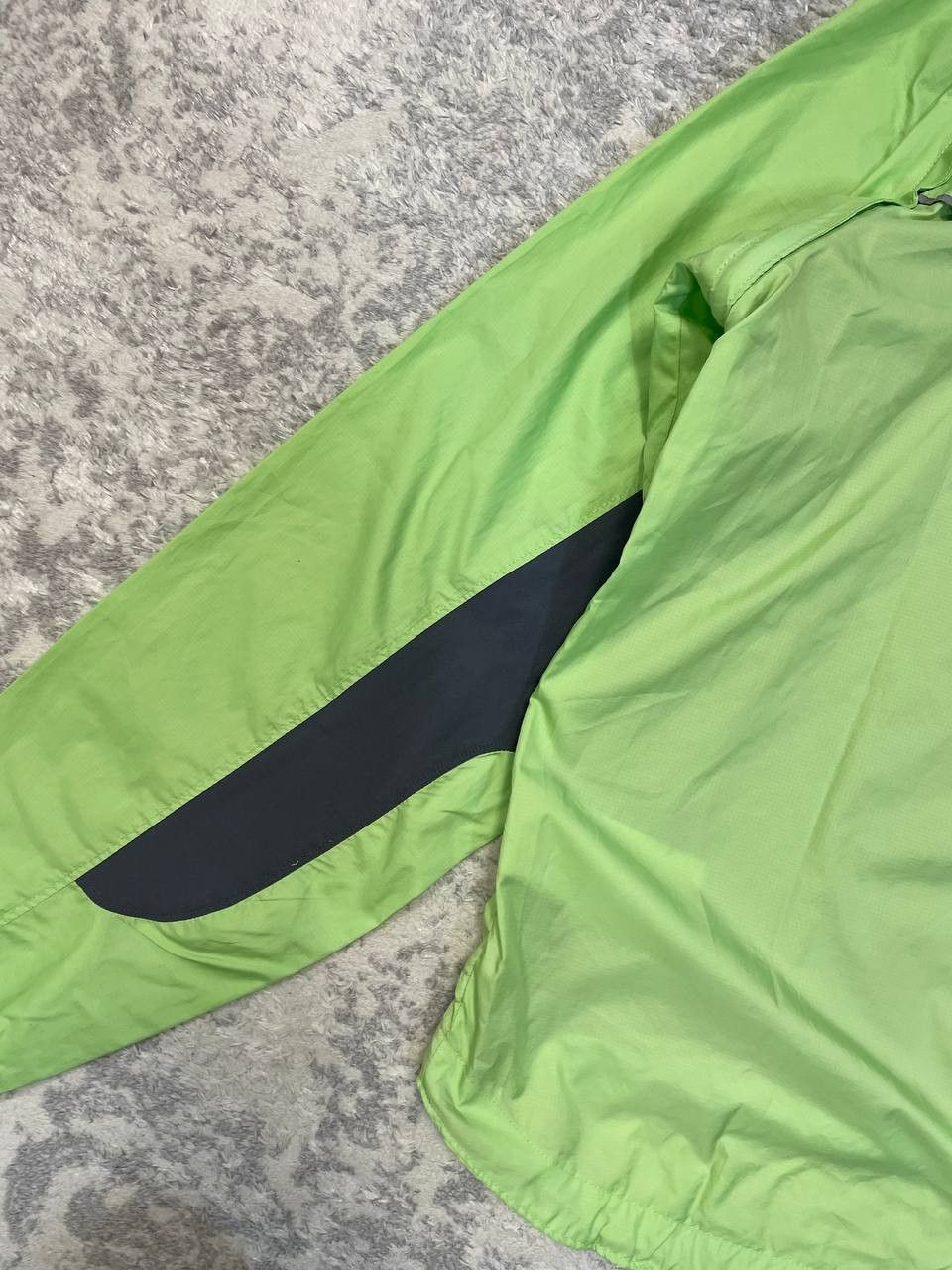 Nike Vintage Nike Clima-FIT Green Zip-Off Sleeves Jacket Men’s Size US S / EU 44-46 / 1 - 7 Thumbnail