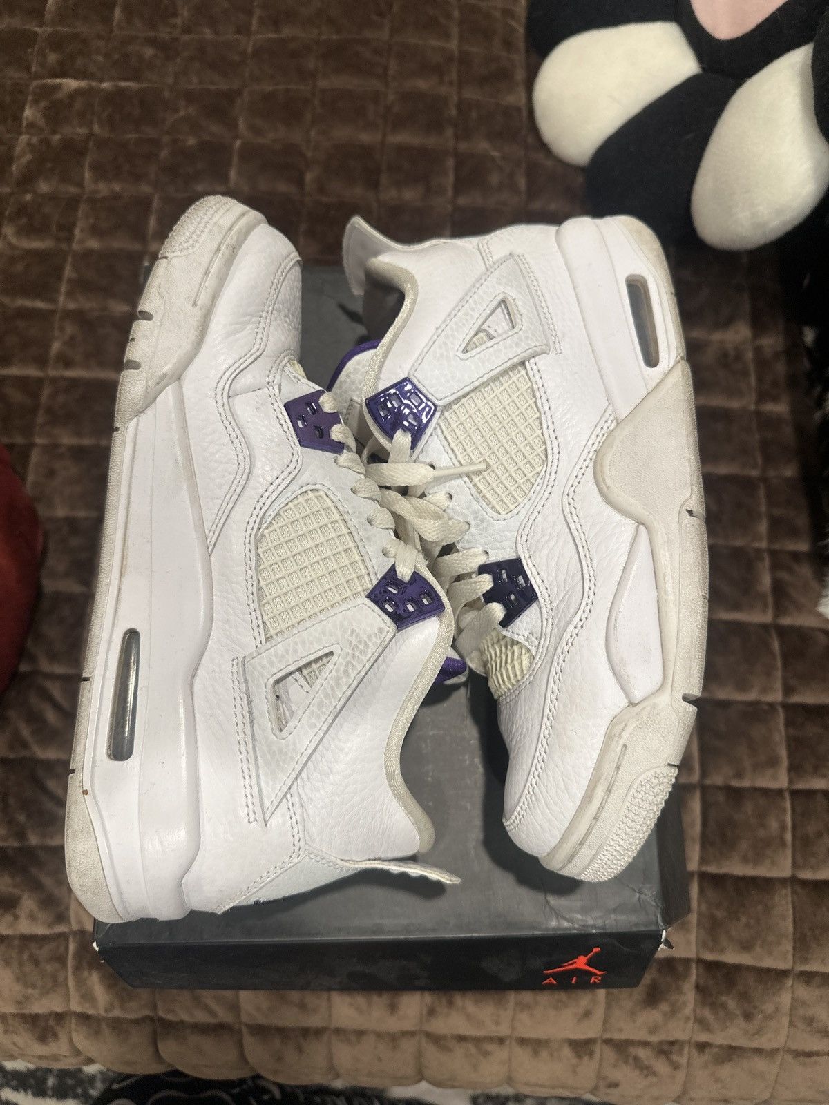 Nike Metallic 4’s Size US 7 / EU 40 - 7 Thumbnail