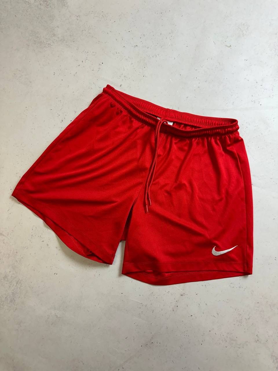 Nike × Vintage Vintage Nike Swoosh Red Shorts M Size US 32 / EU 48 - 3 Thumbnail