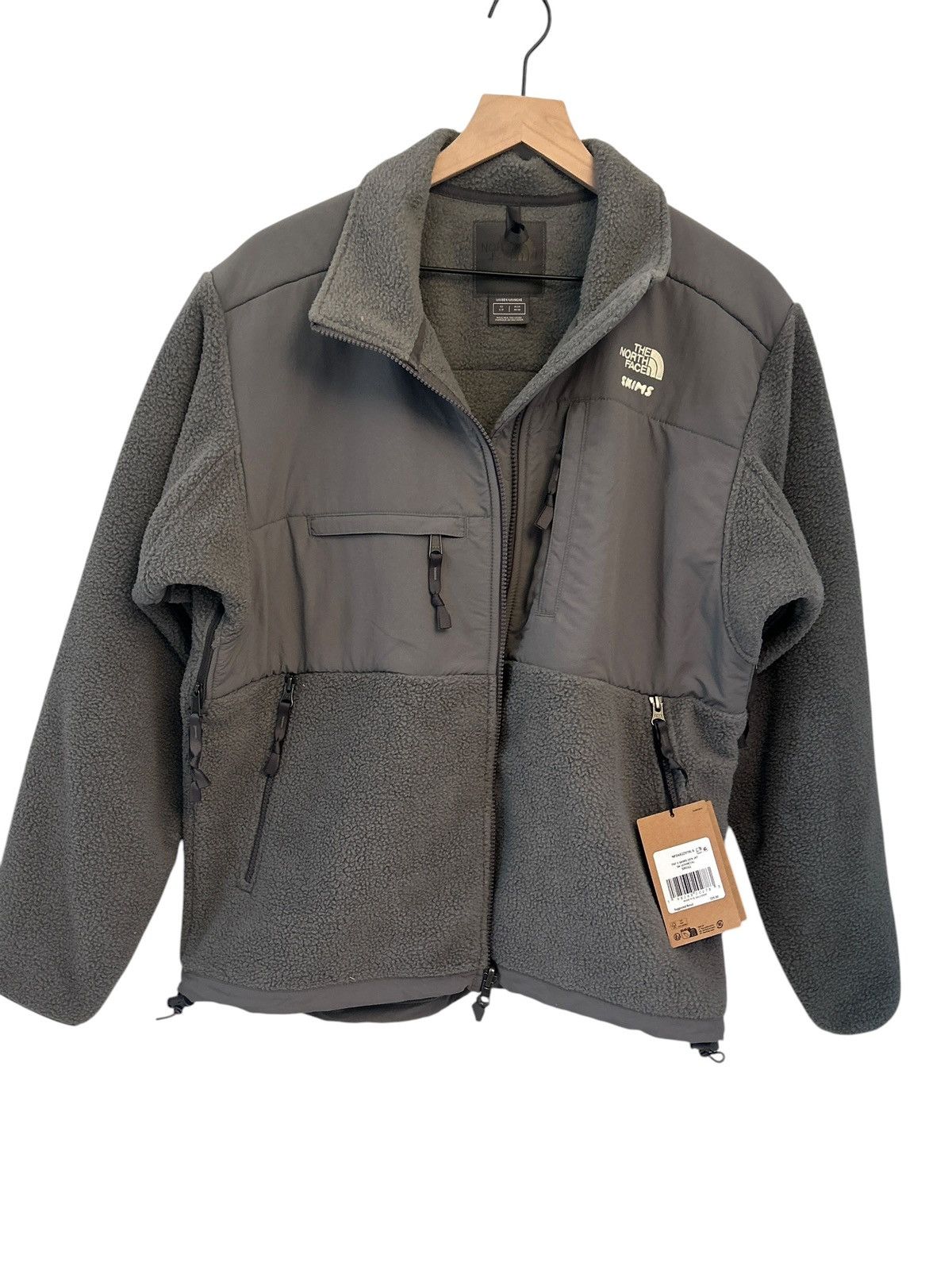 SKIMS The North Face x SKIMS 1995 Denali fleece jacket gunmetal S Size S / US 4 / IT 40 - 3 Thumbnail