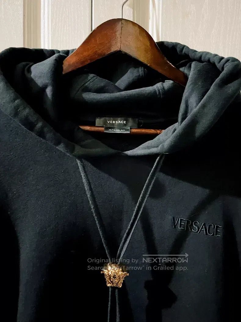 Versace Versace Vasach's embroidered sweatshirt Size US XL / EU 56 / 4 - 3 Thumbnail