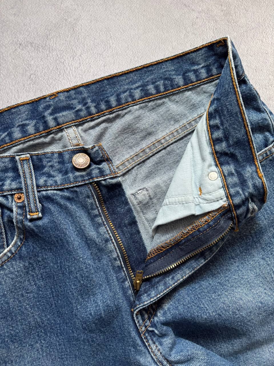 Levi's Vintage Levi’s 751 classic jeans perfect regular fit Y2K 90s Size US 30 / EU 46 - 8 Thumbnail