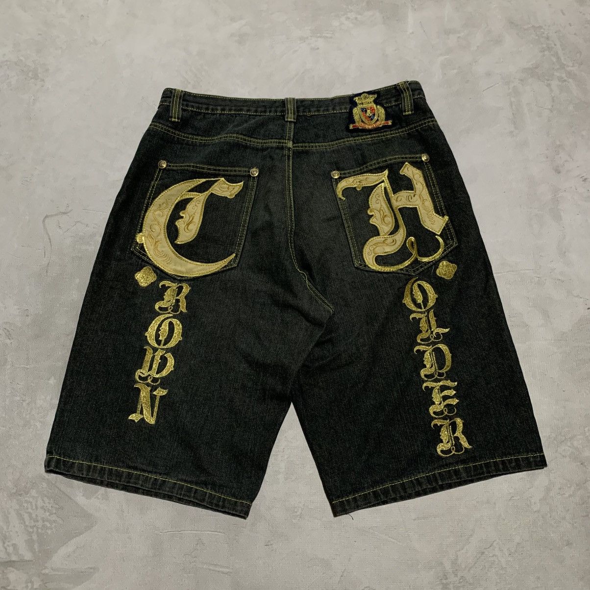 Other Y2K Crown Holder Embroidery Jorts Denim Pants Size US 38 / EU 54 - 1 Thumbnail
