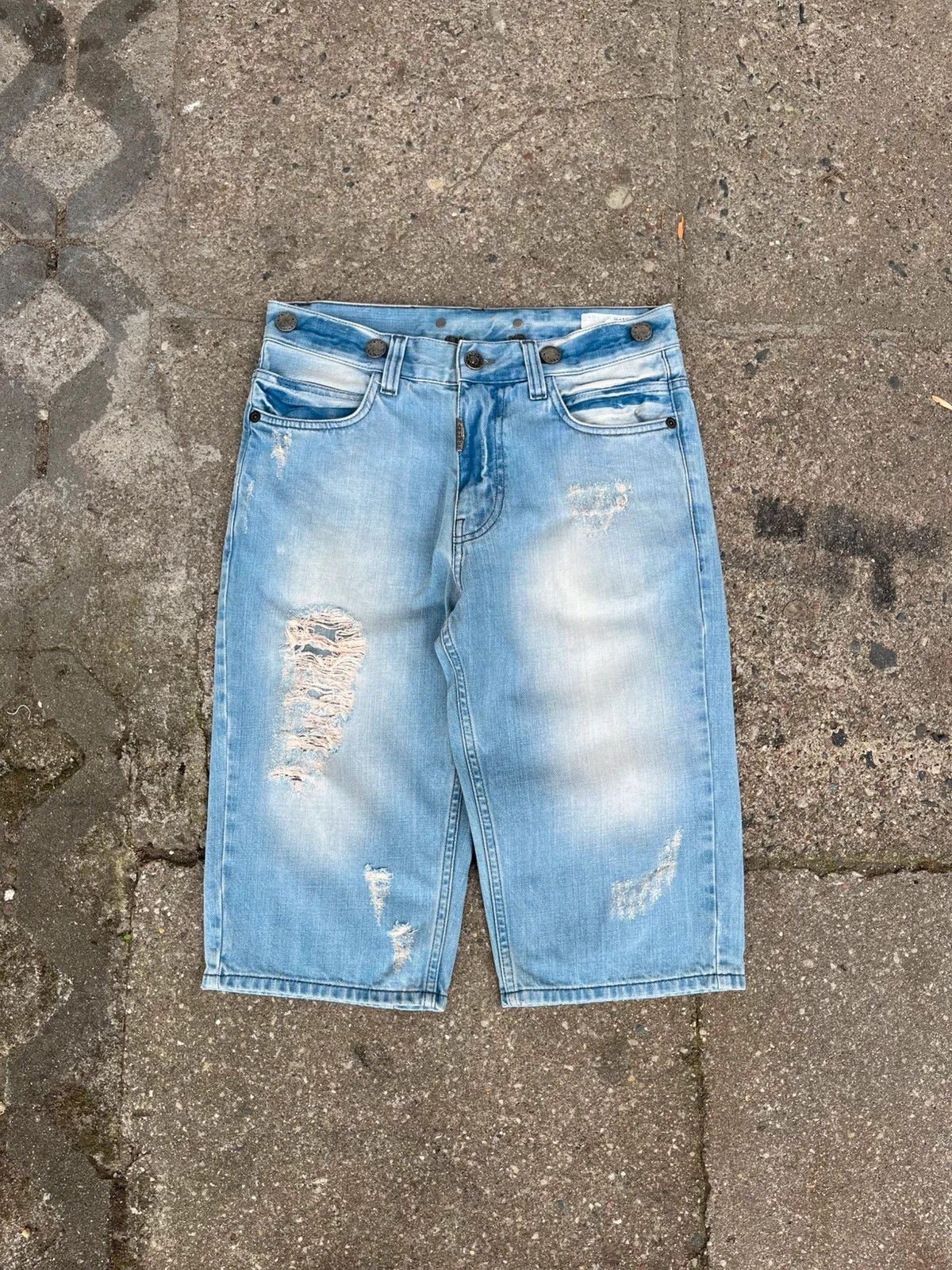 Vintage Vintage 00s Adrian Hammond Denim Shorts W30 Size US 30 / EU 46 - 1 Thumbnail