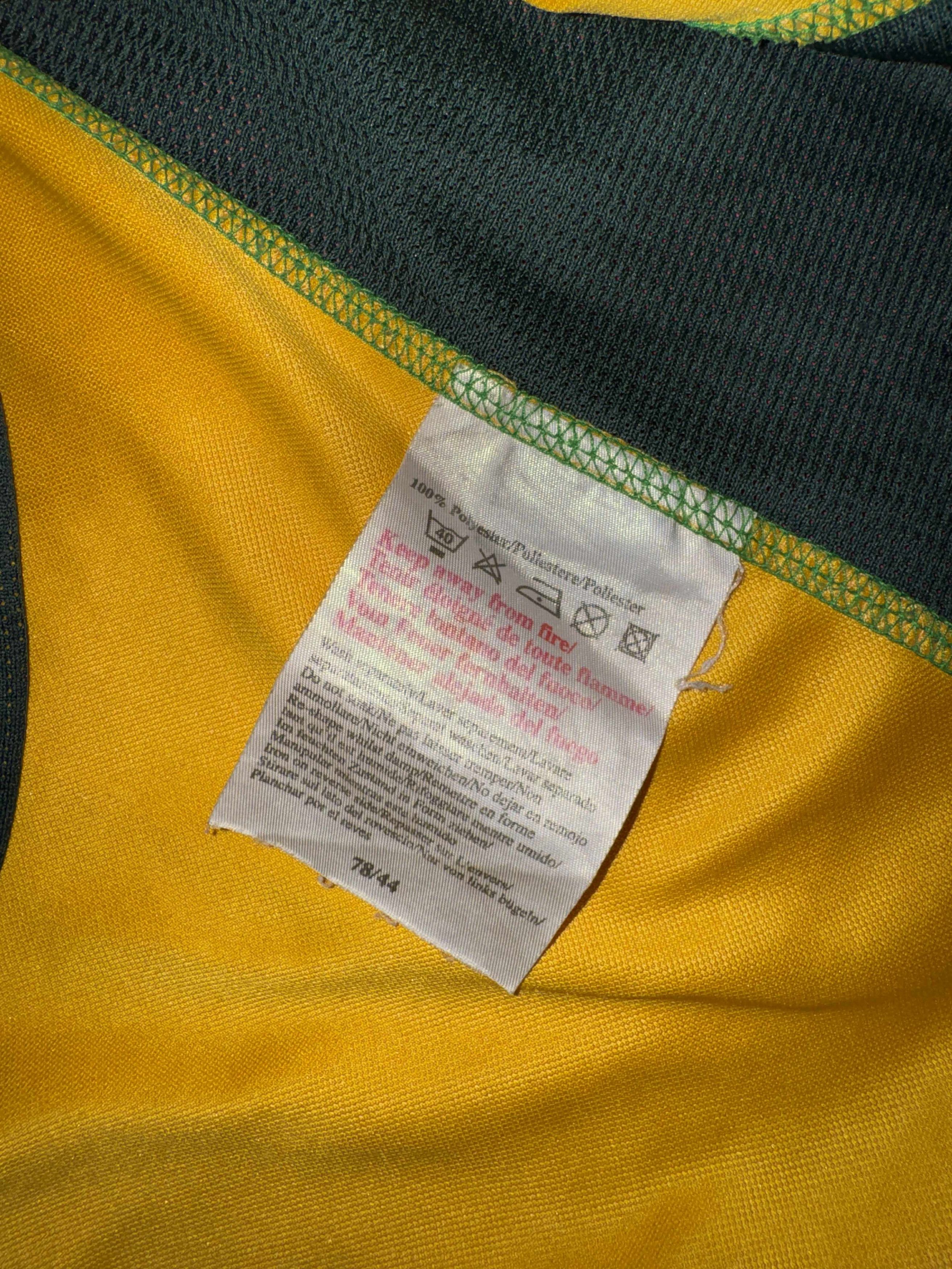 Umbro Celtic 2002/03 Away Shirt UMBRO Size US XL / EU 56 / 4 - 8 Thumbnail