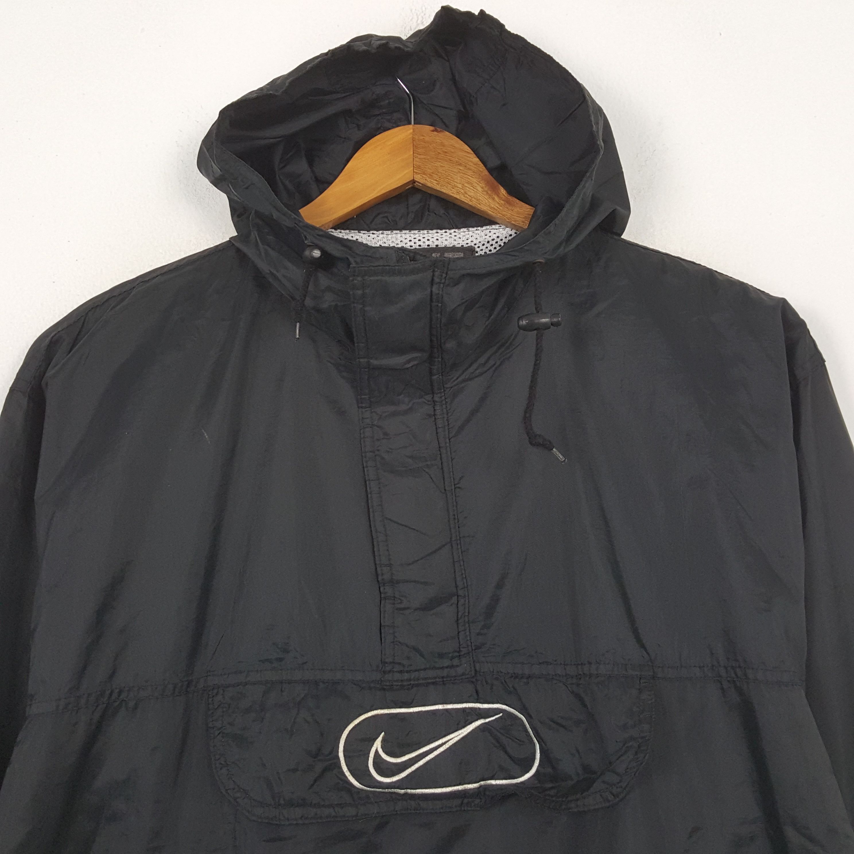 Nike Vintage Nike Sportswear Zipper Windbreaker Hoodie RR4 Size US XL / EU 56 / 4 - 4 Thumbnail