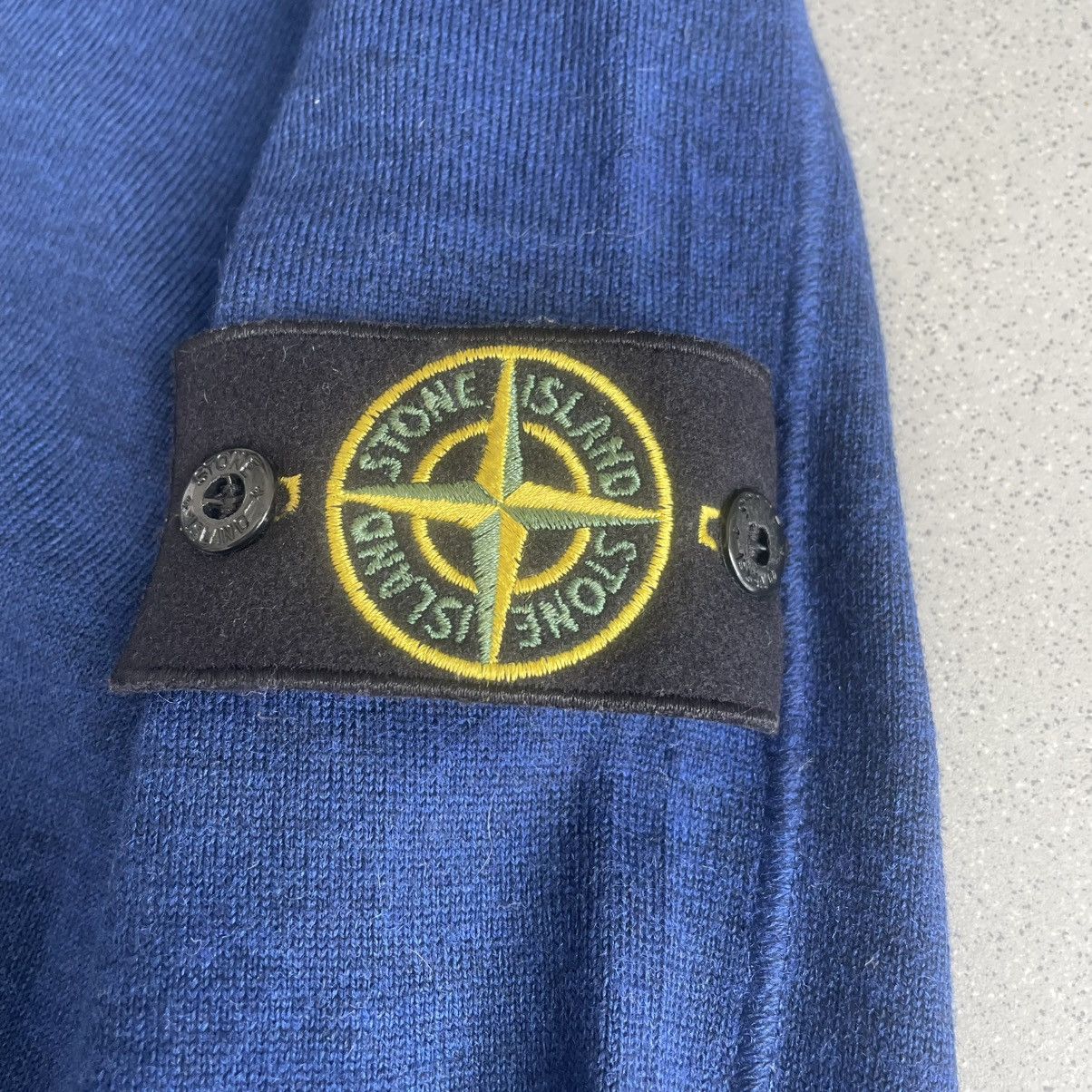 Stone Island × Vintage Stone Island Airbrush Wool Longsleeve Navy Blue L Sweatshirt Size US L / EU 52-54 / 3 - 7 Thumbnail