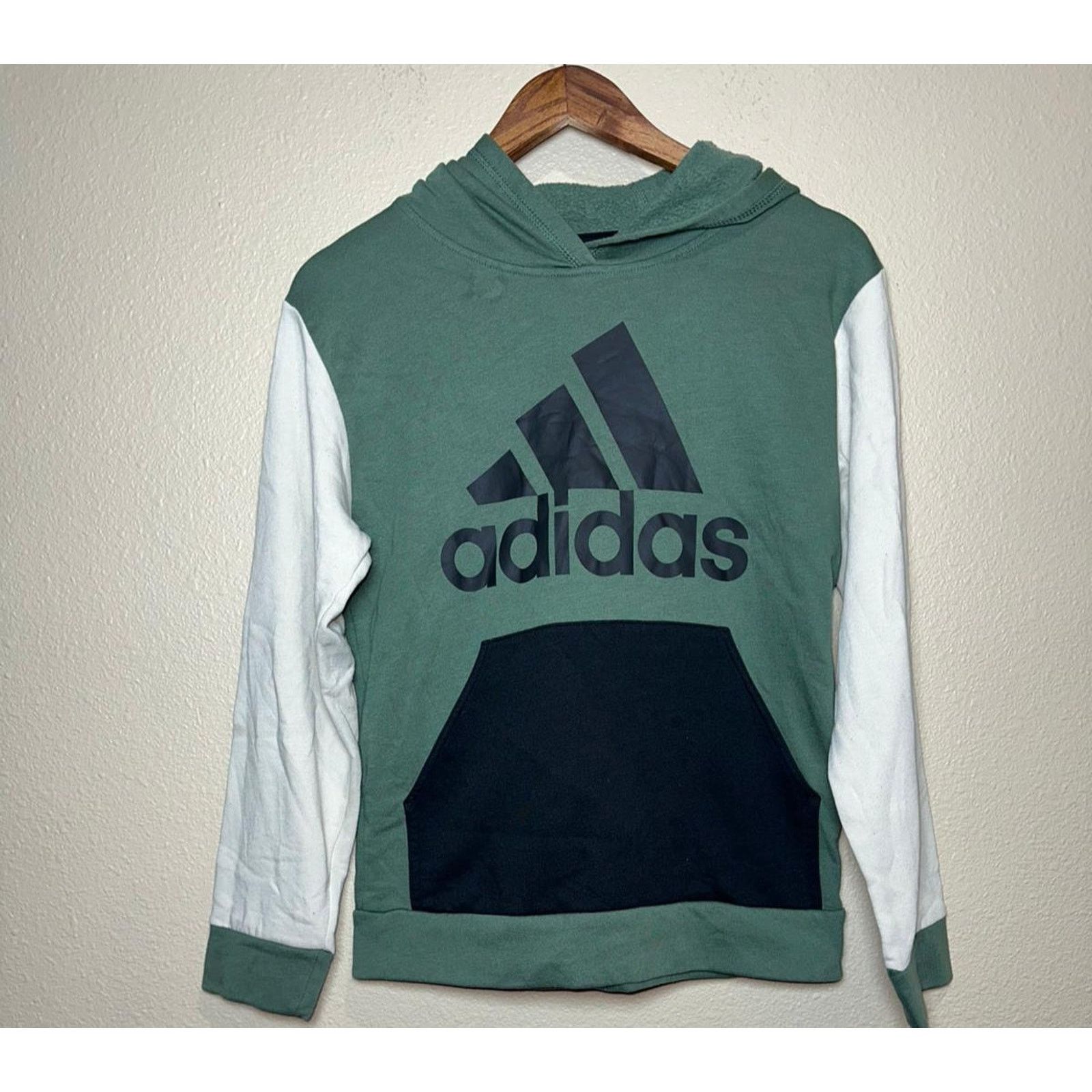 Adidas 👟 Youth Adidas Hoodie – With Size L (14/16) Size US L / EU 52-54 / 3 - 1 Thumbnail