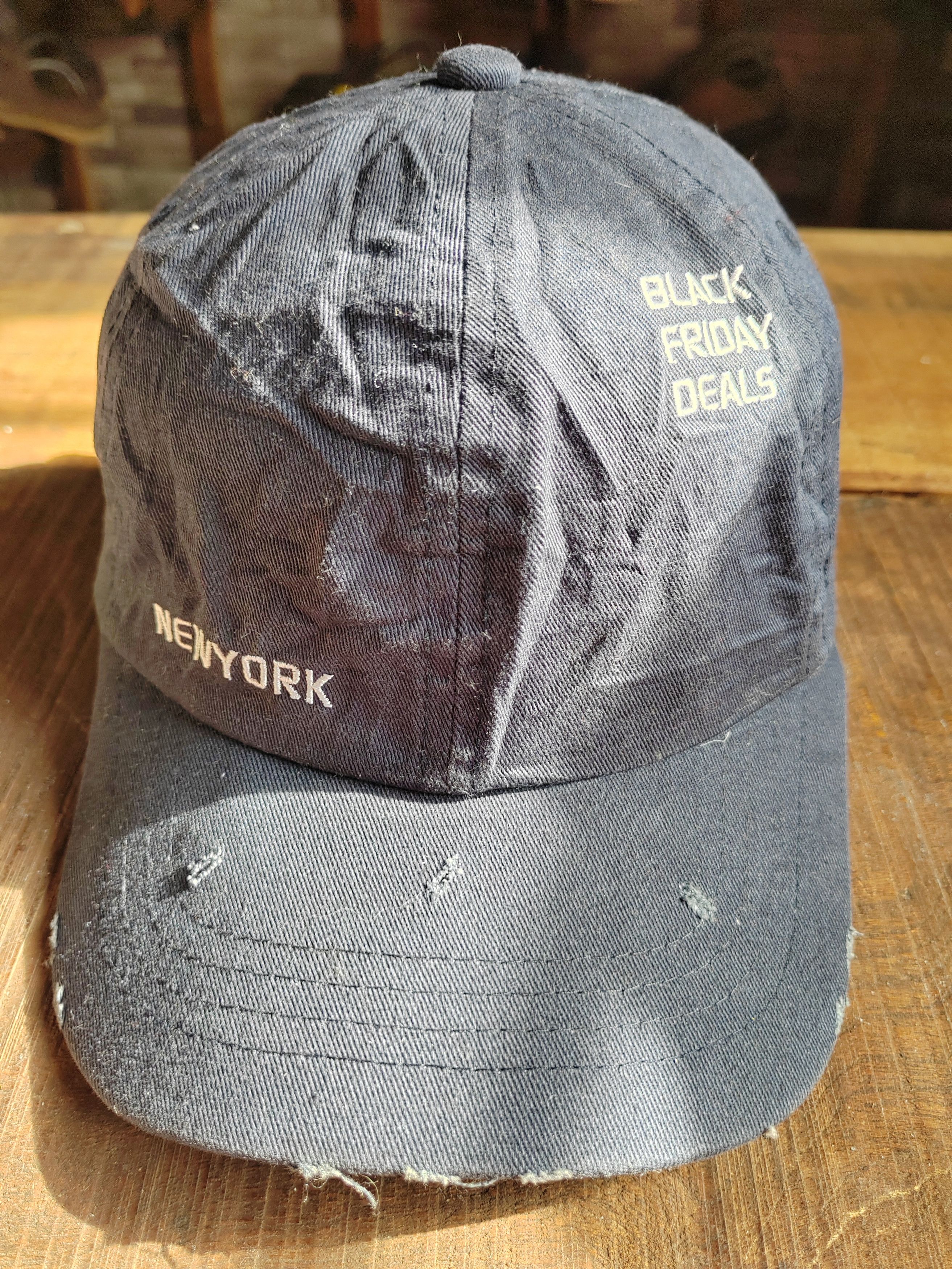 Vintage Vintage New York Black Friday Deals Cap Hat Size ONE SIZE - 2 Thumbnail