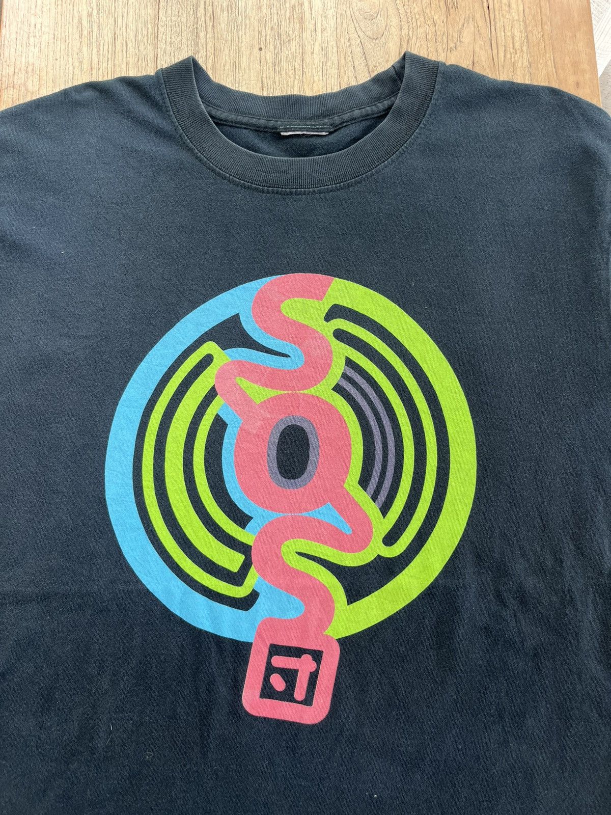 Band Tees × Japanese Brand × Vintage Vintage Haruhi Suzumiya SOS Brigade Anime Tshir T-shirt Size US L / EU 52-54 / 3 - 3 Thumbnail