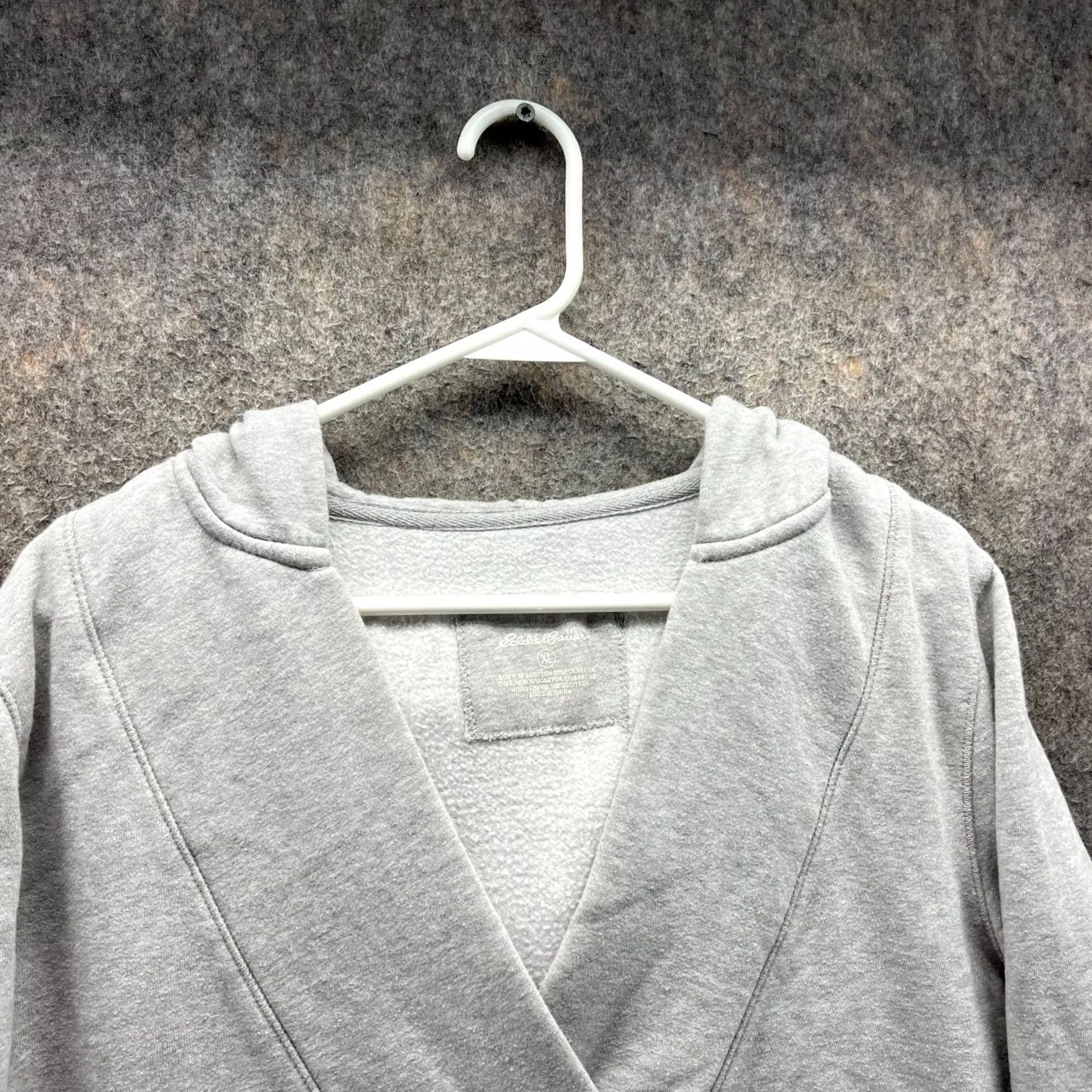 Eddie Bauer VINTAGE Eddie Bauer Sweater Womens XL Gray Pullover Fleece Cardigan Hooded Size XL / US 12-14 / IT 48-50 - 7 Thumbnail