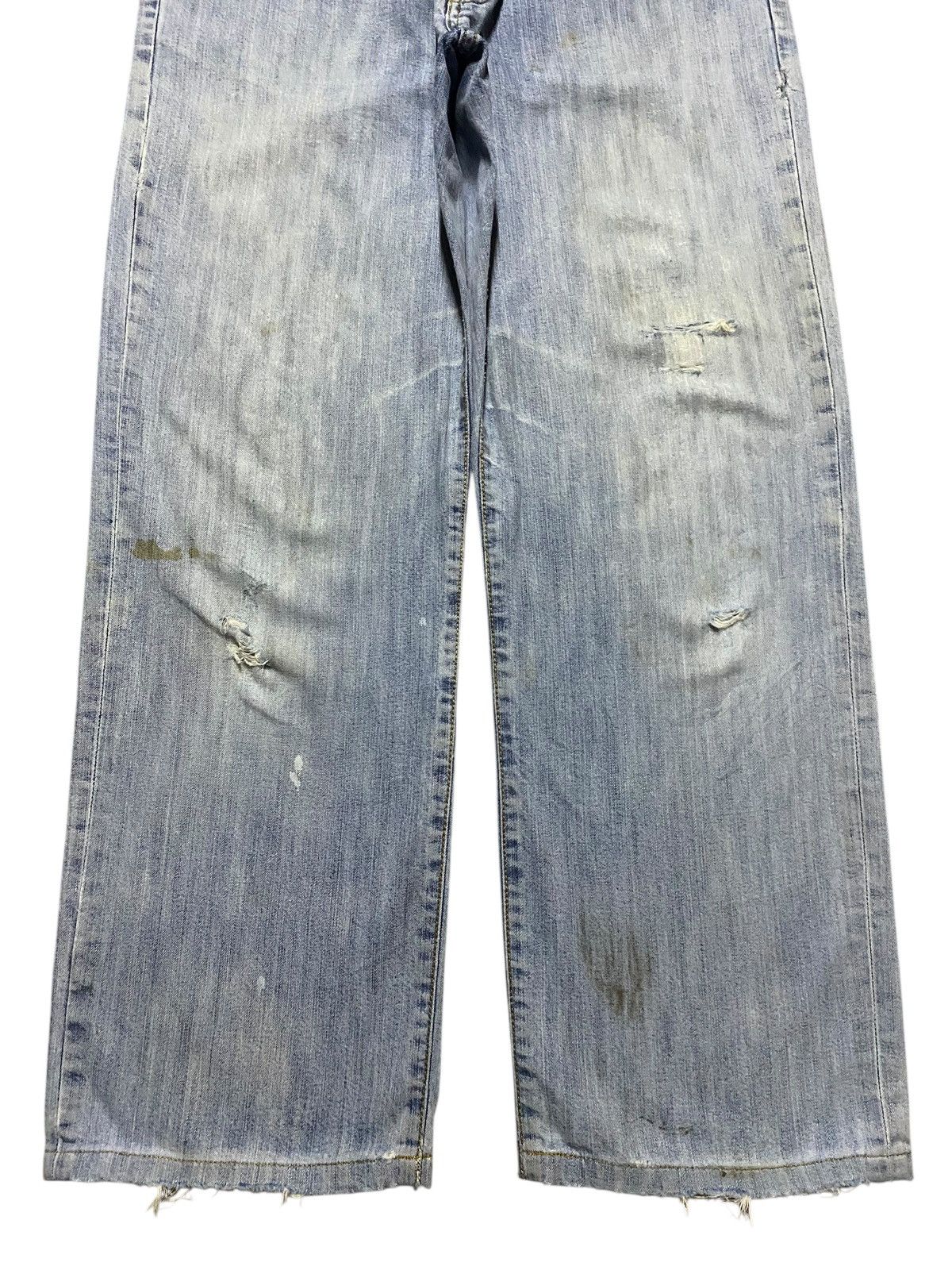 Japanese Brand Vintage Japanese Brand Uniqlo Light Wash Baggy Jeans Size US 32 / EU 48 - 5 Thumbnail