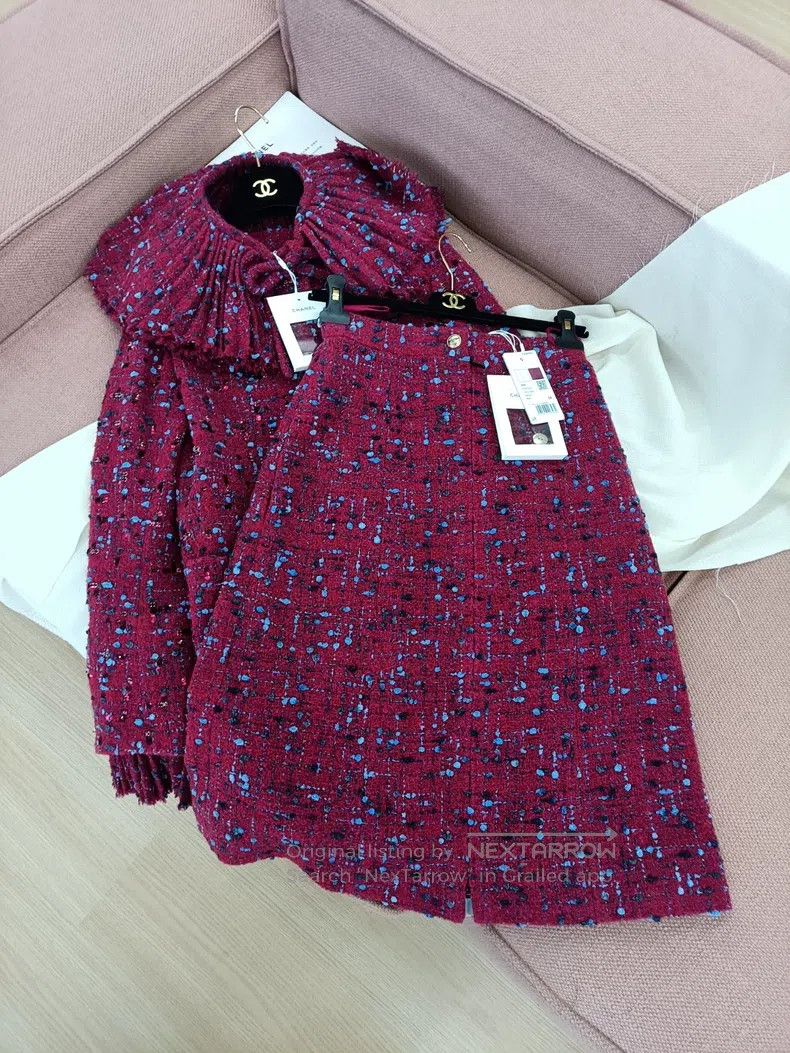 Chanel Chanel Equestrian series red tweed skirt Size 42" / US 20 - 6 Thumbnail