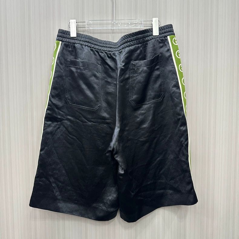 Gucci Gucci Shorts 2504-Nextarrow Size US 34 / EU 50 - 2 Thumbnail