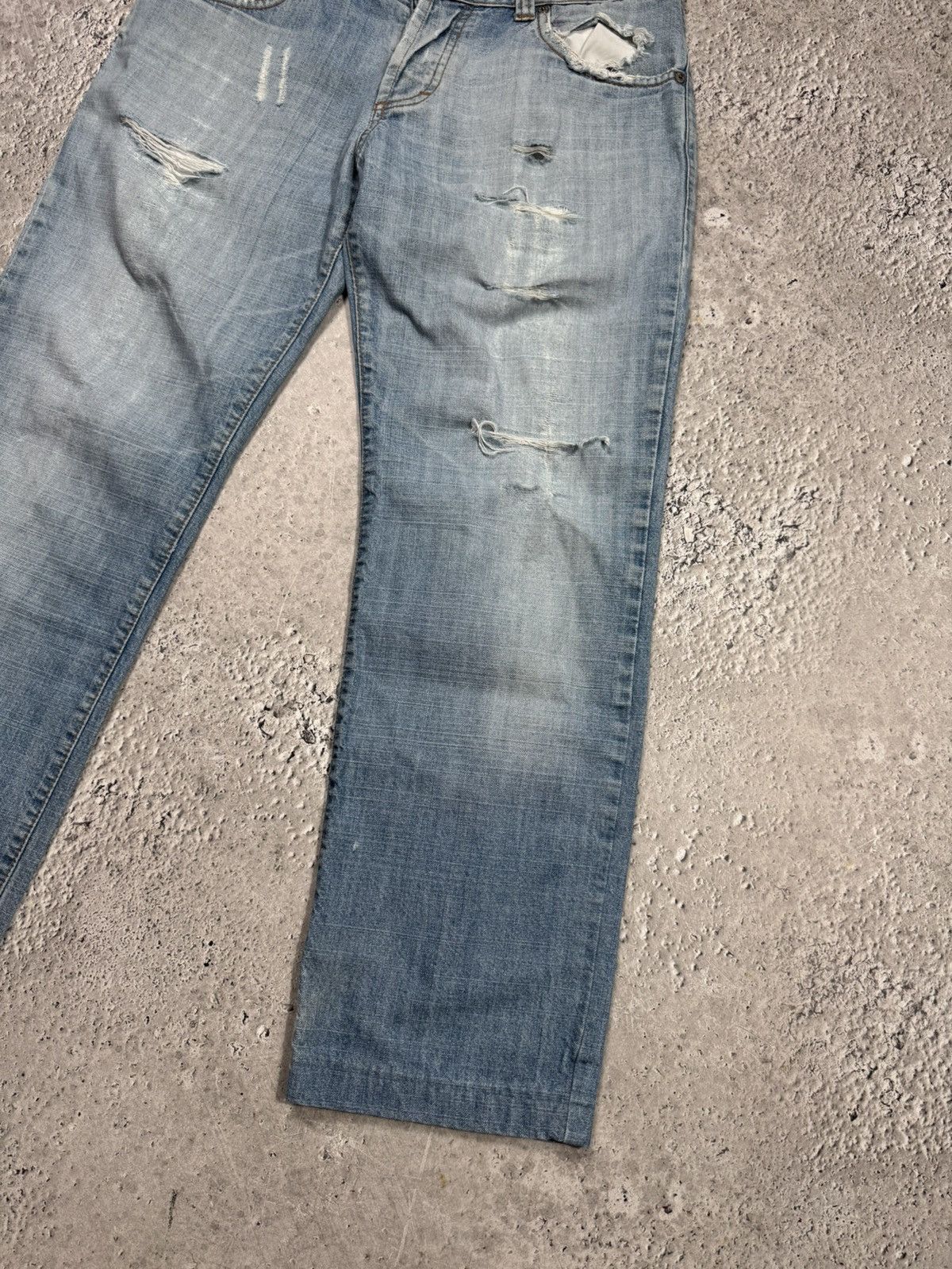 Dolce & Gabbana Dolce Gabbana D&G Big Logo Distressed Denim Jeans Y2K Pants Size US 33 - 11 Thumbnail