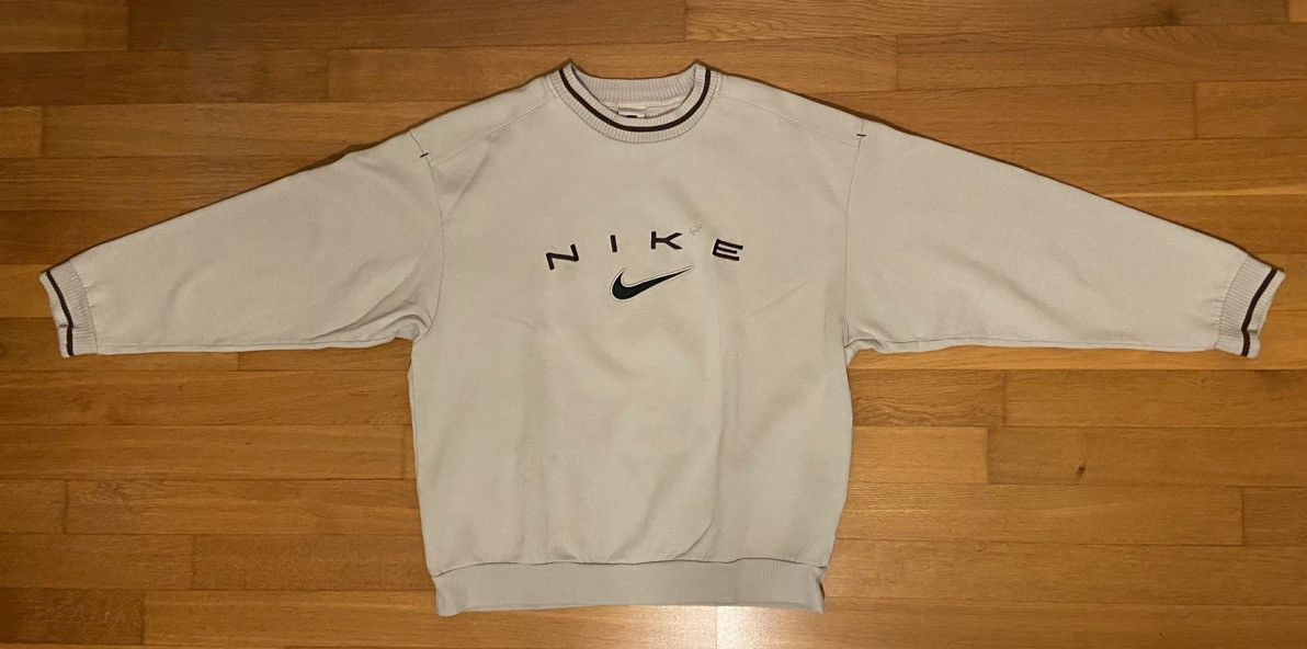 Nike Rare vintage Nike spellout sweatshirt Size US L / EU 52-54 / 3 - 2 Thumbnail